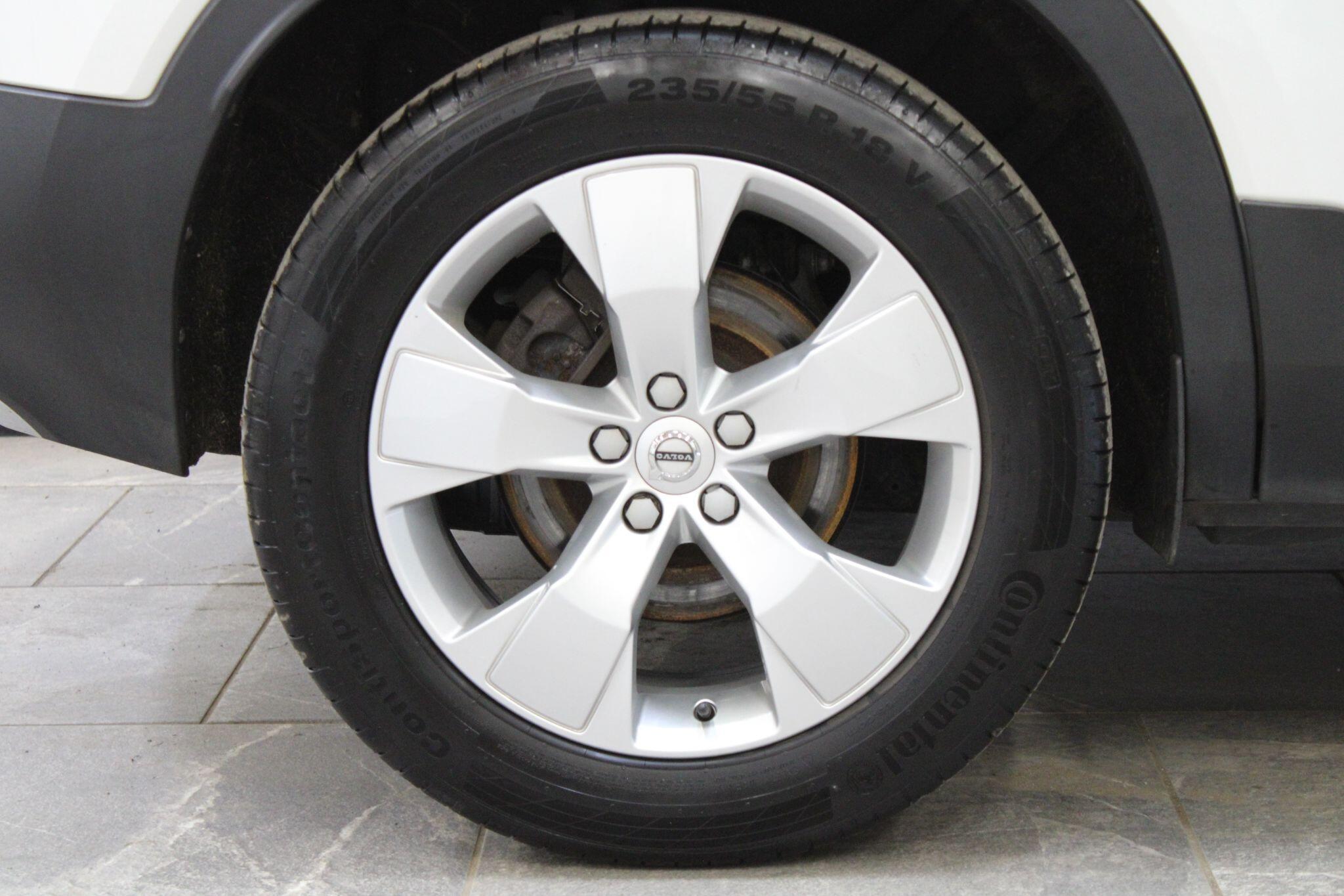 Volvo XC40 - Image 10