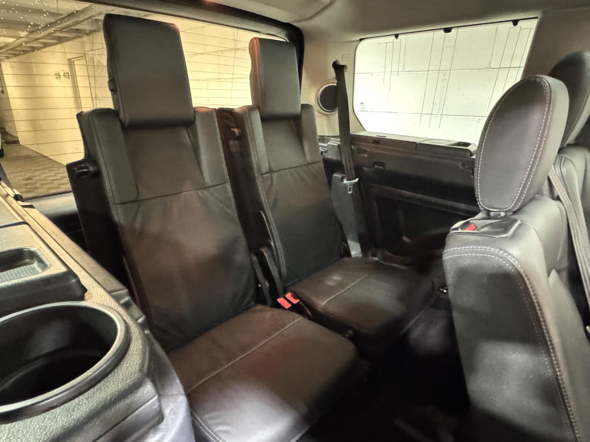 Land Rover DISCOVERY 4 - Image 12