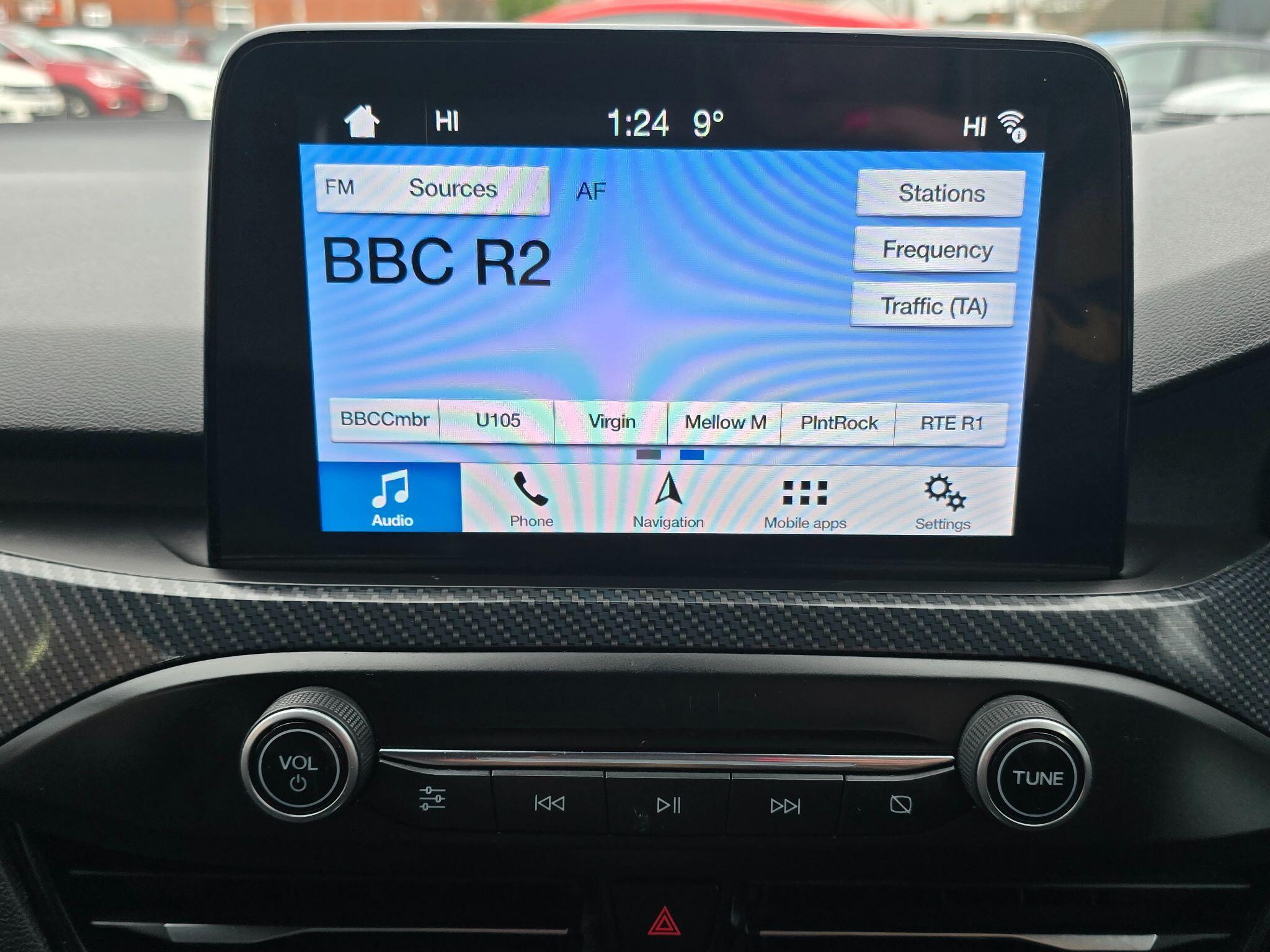 Ford Focus - Image 30