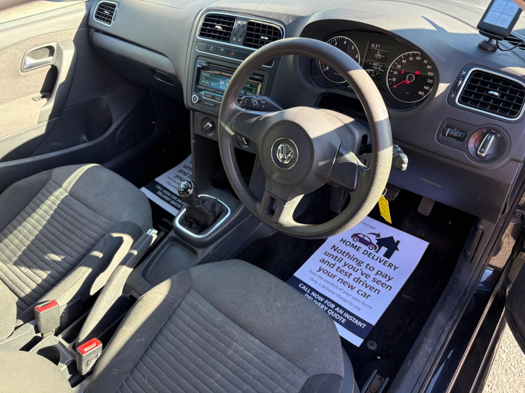 Volkswagen Polo - Image 25