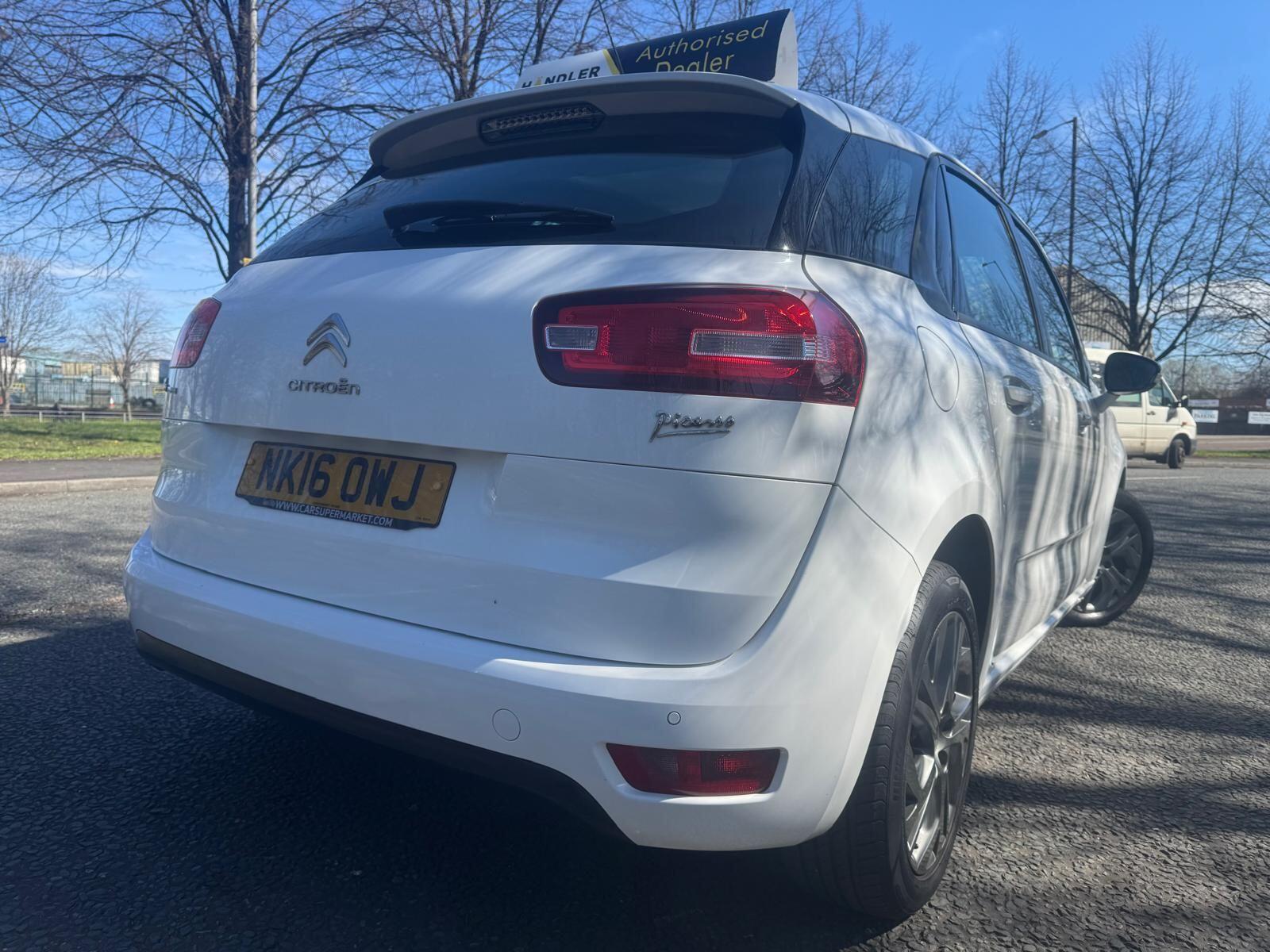 Citroen C4 Picasso - Image 13