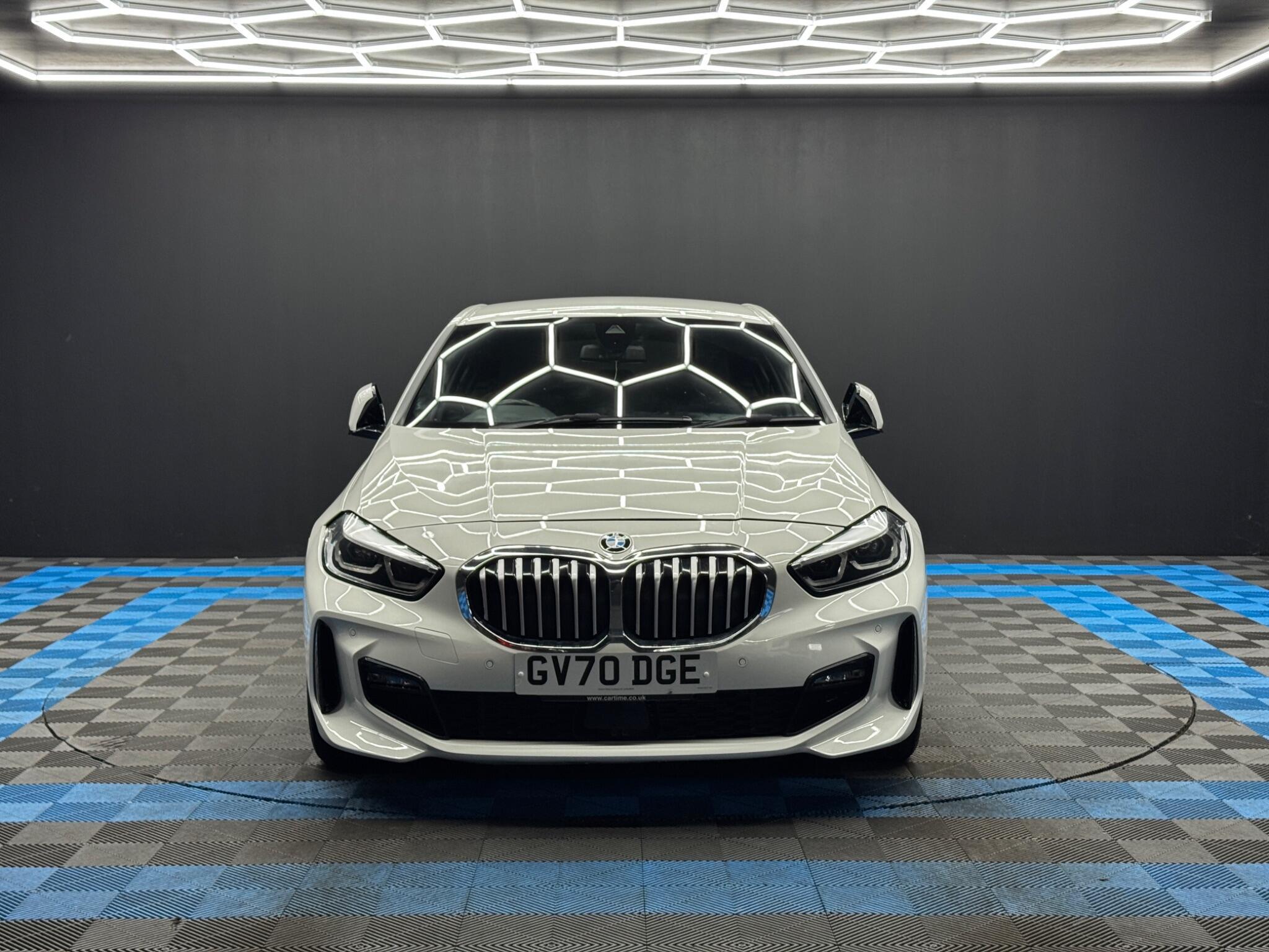 BMW 1 Series - Image 2