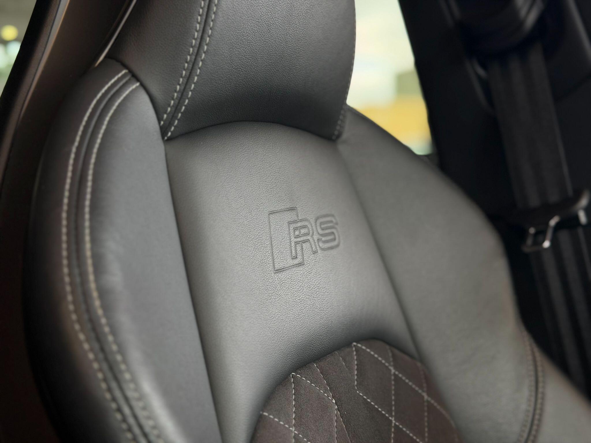Audi Rs4 Avant - Image 3