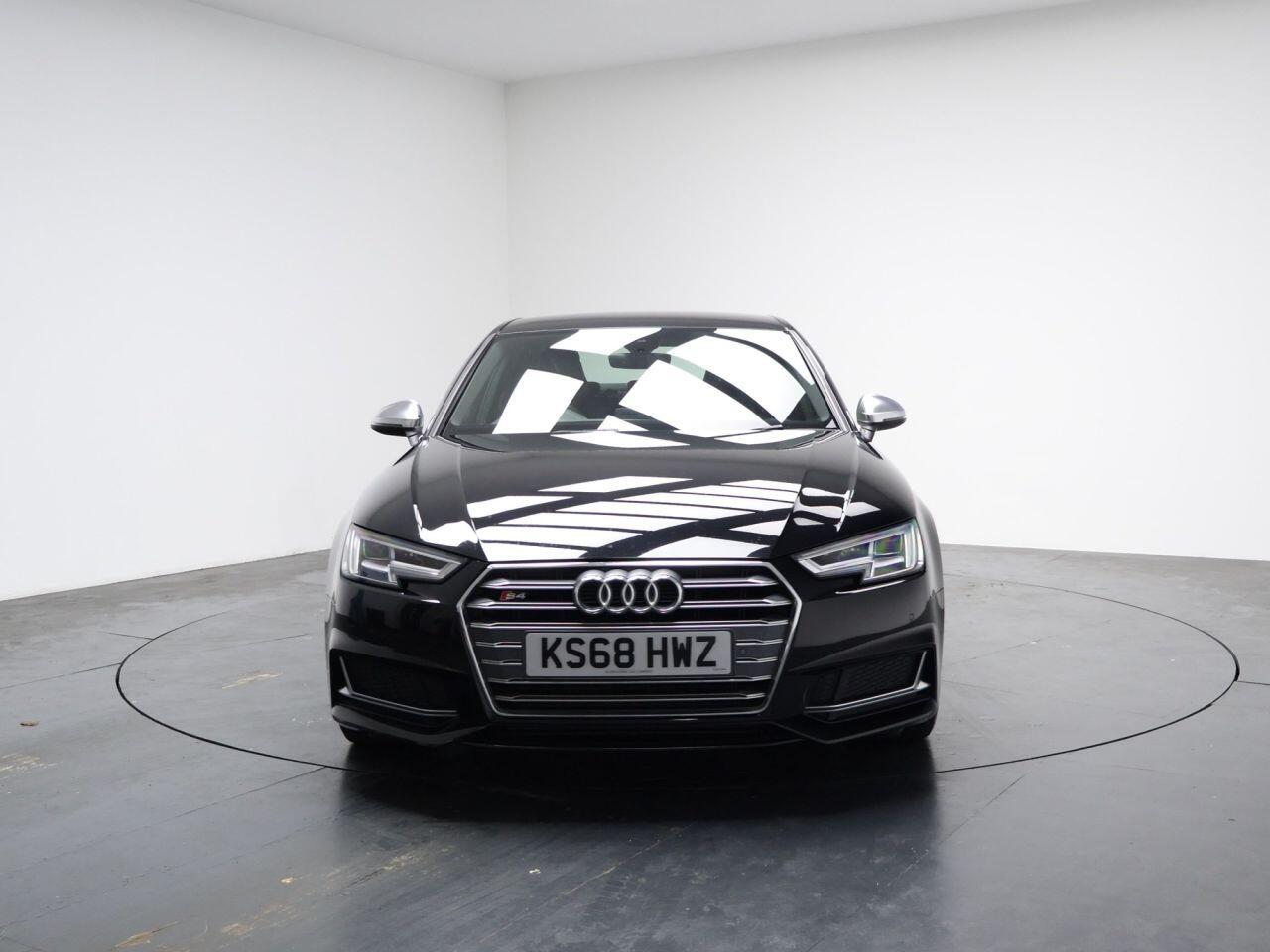 Audi S4 - Image 10