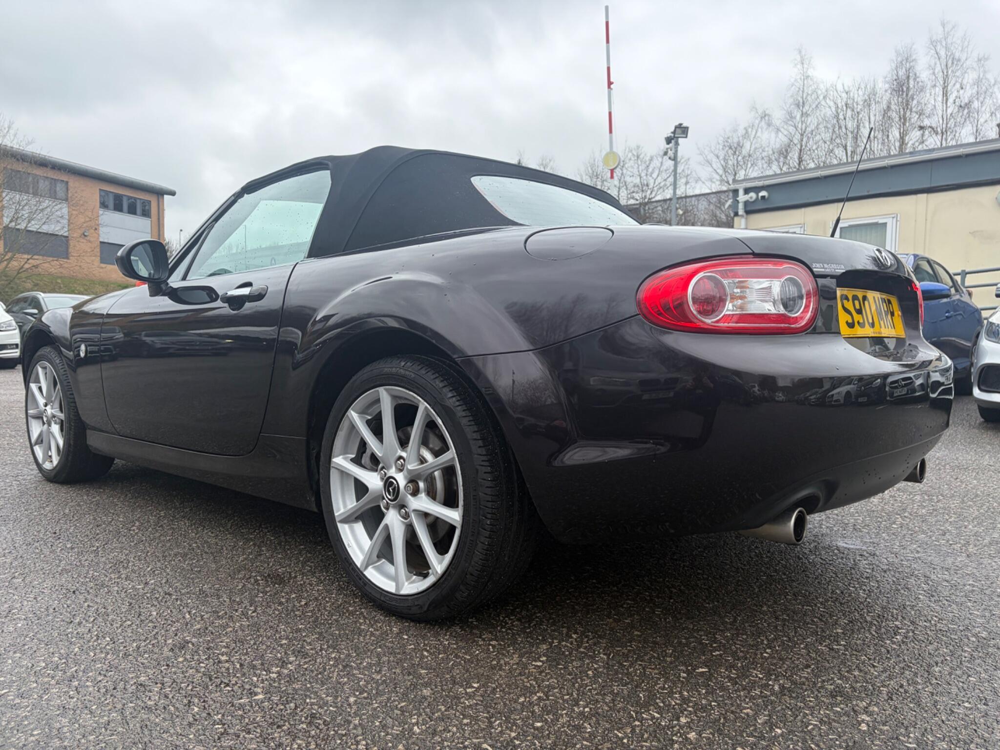 Mazda MX-5 - Image 9