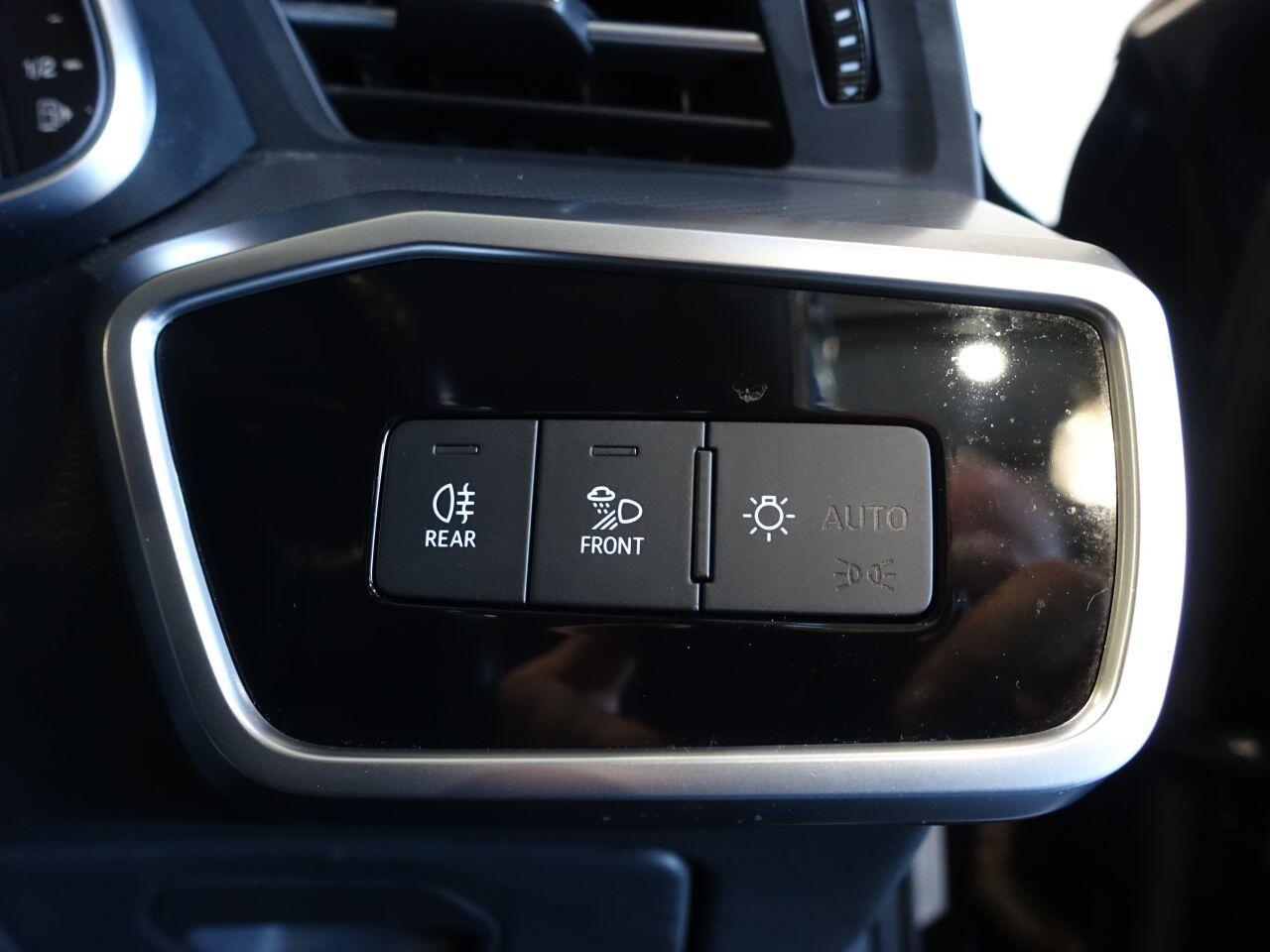 Audi A6 Saloon - Image 25