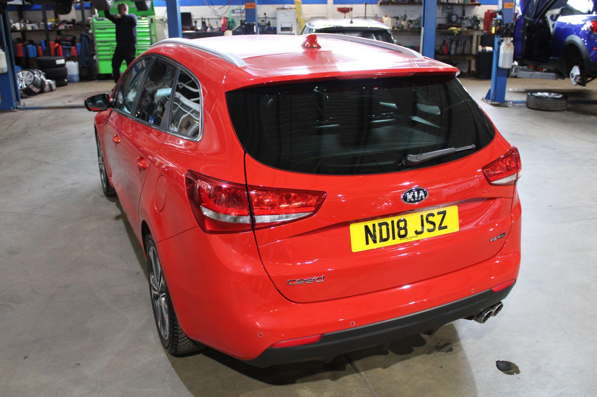 Kia ceed - Image 17