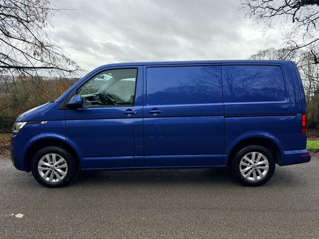 Volkswagen Transporter - Image 7