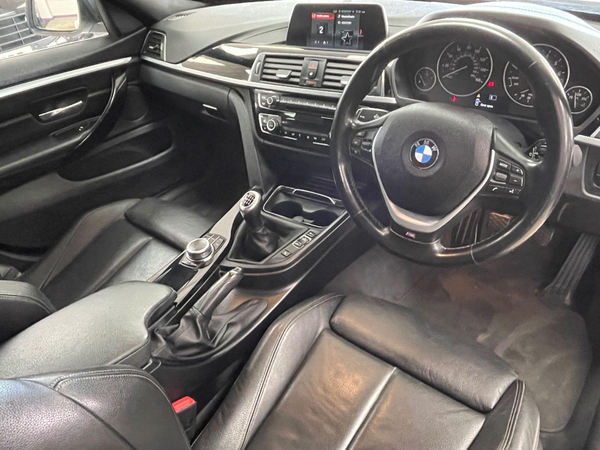BMW 4 SERIES GRAN COUPE - Image 24