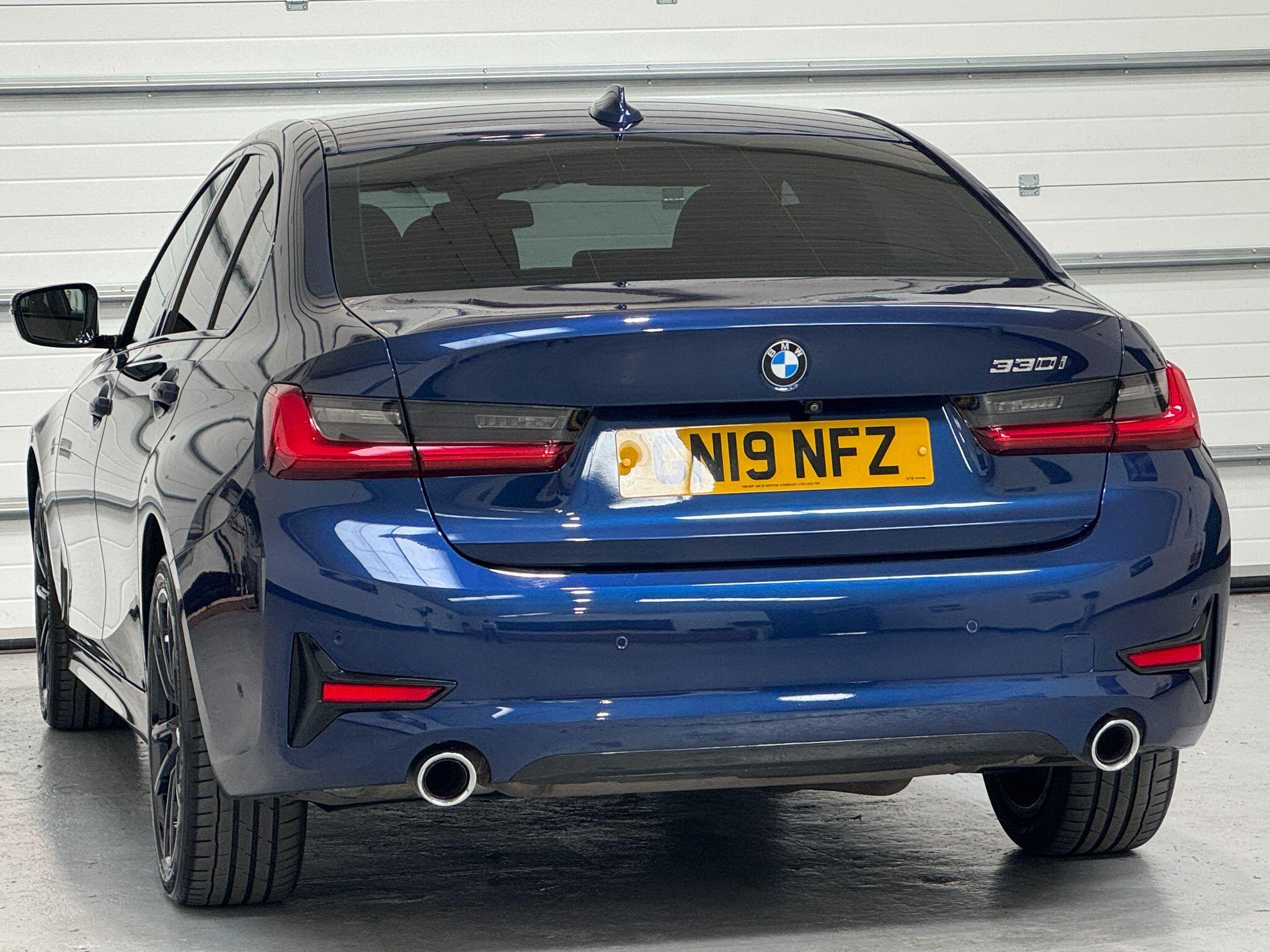 BMW 3 Series - Image 14