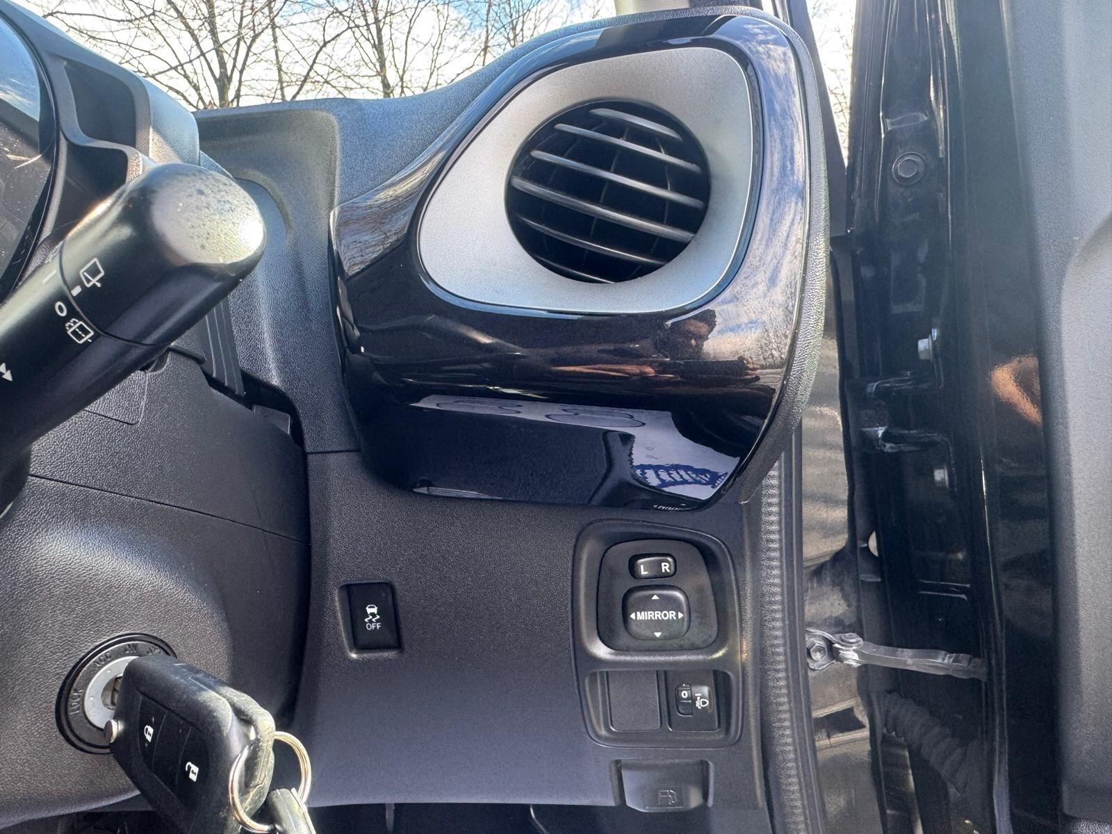 Toyota Aygo - Image 39