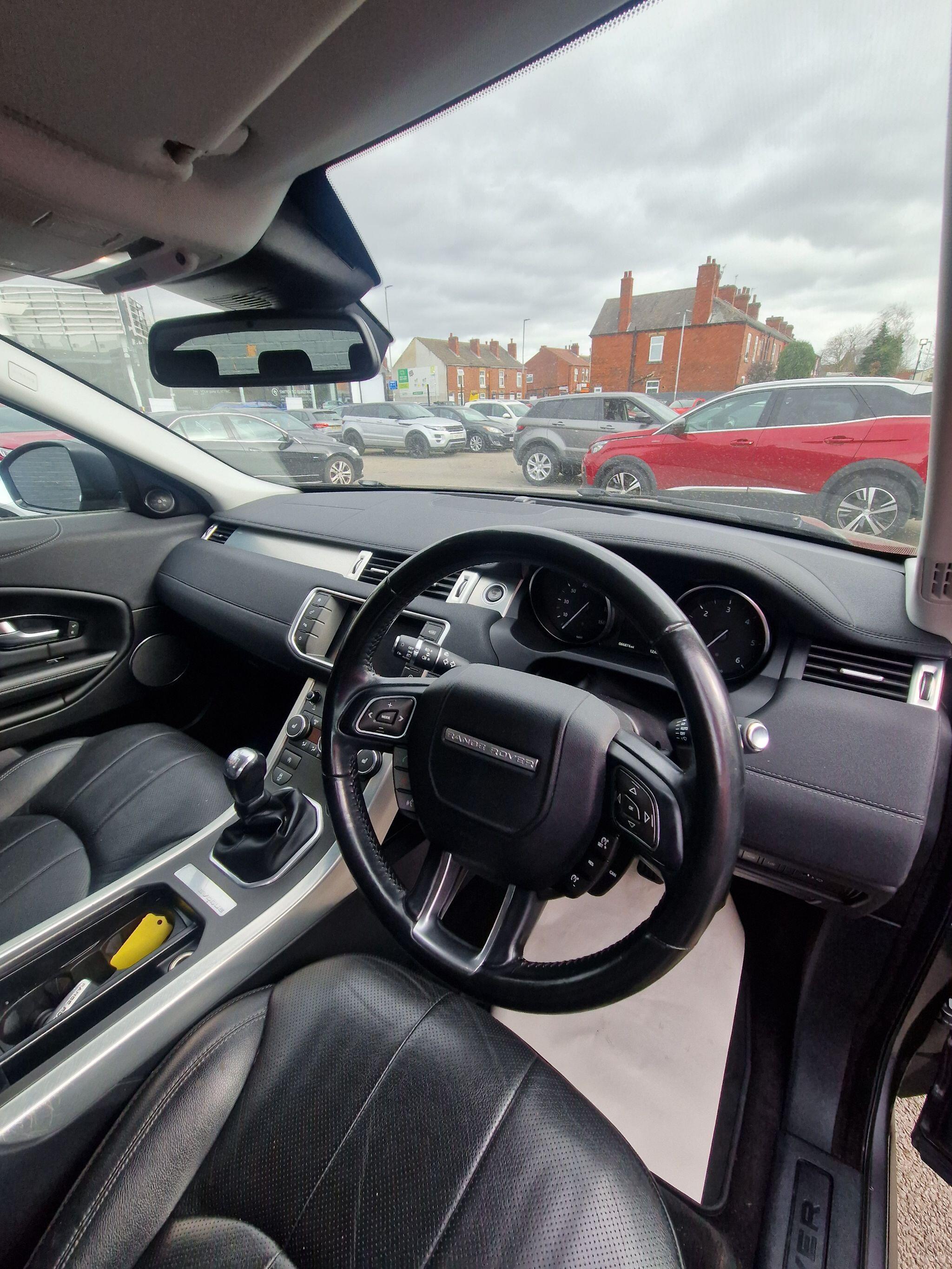 Land Rover Range Rover Evoque - Image 29