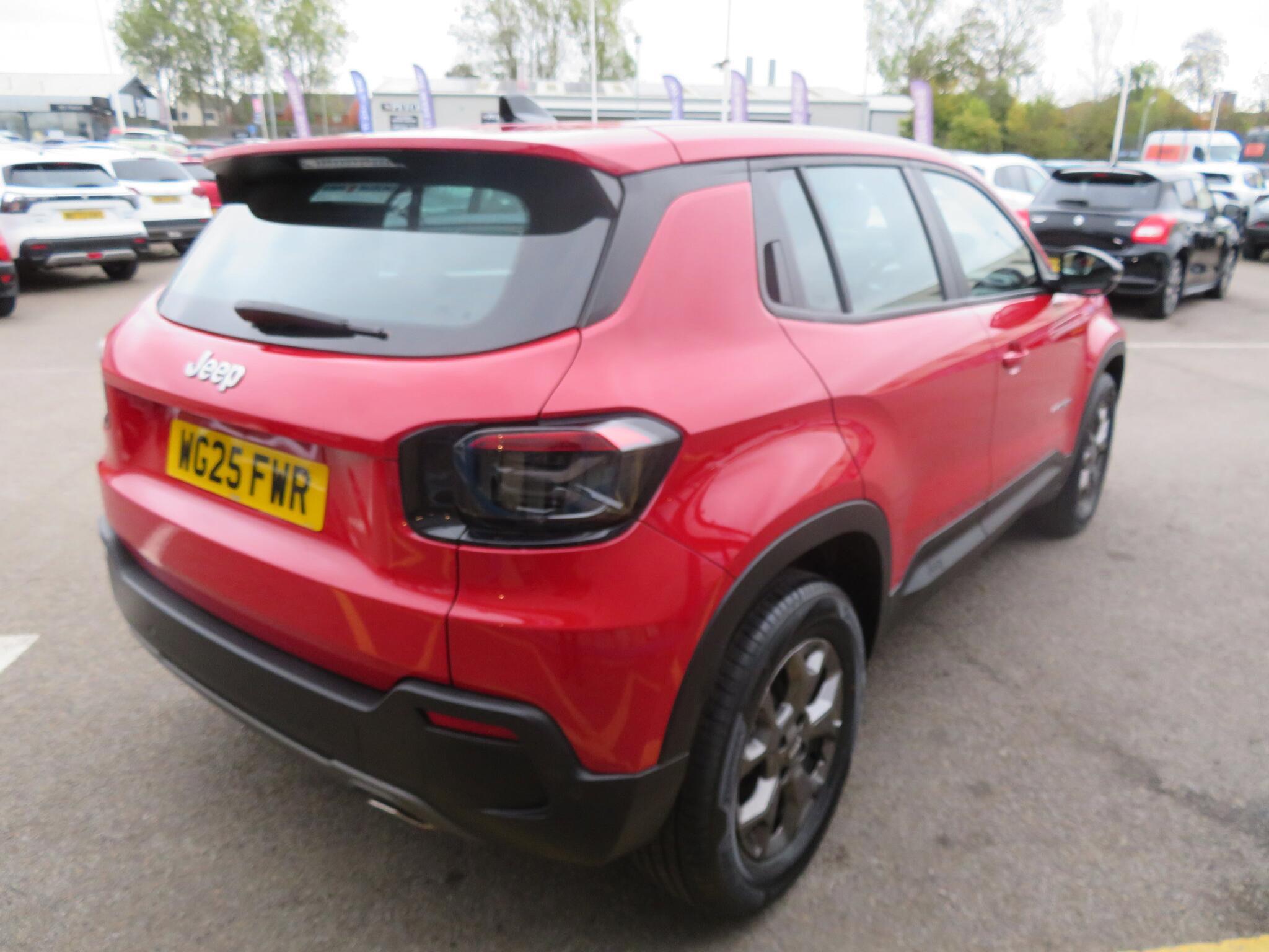 Jeep Avenger - Image 11