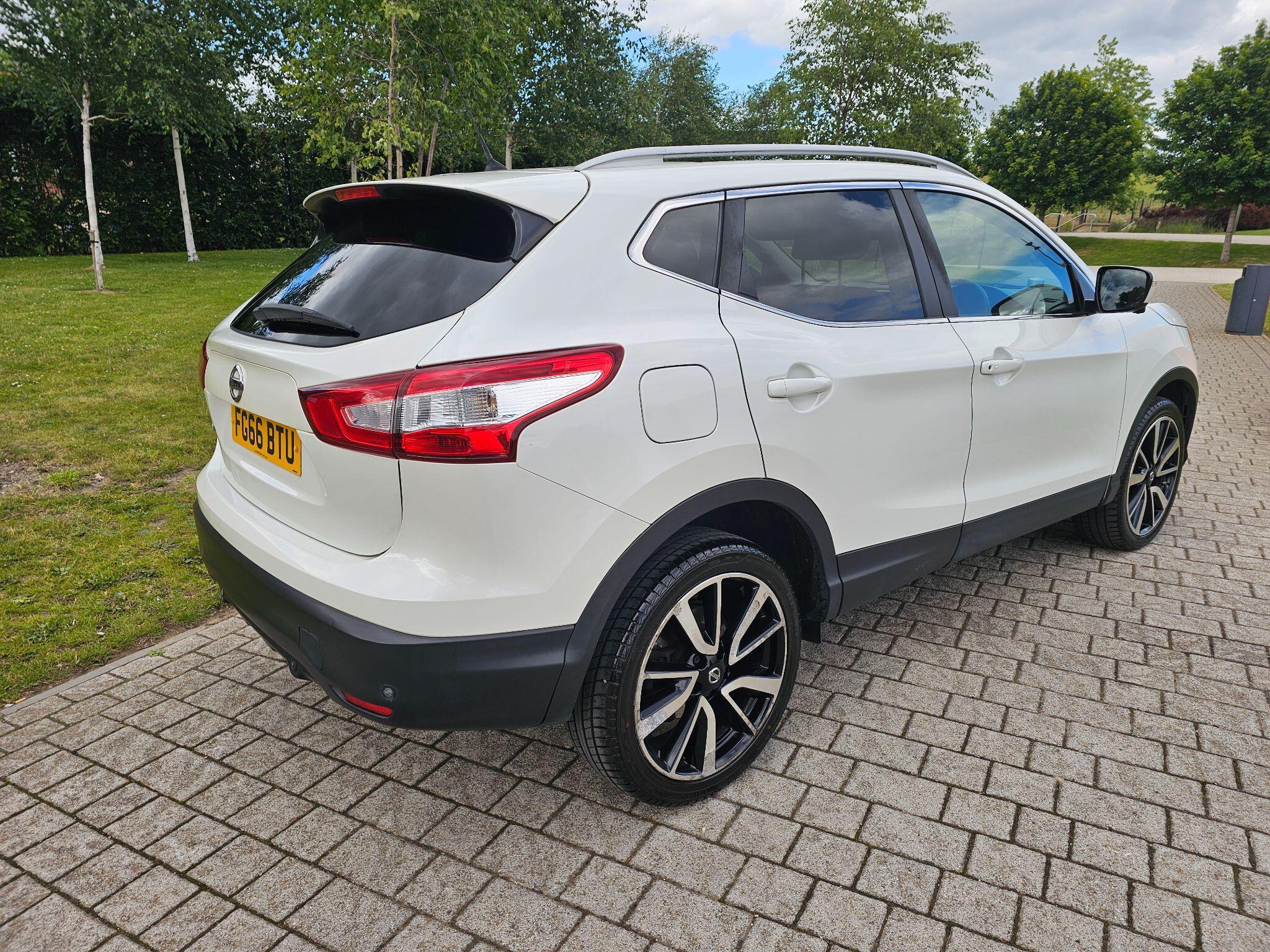 Nissan Qashqai - Image 9