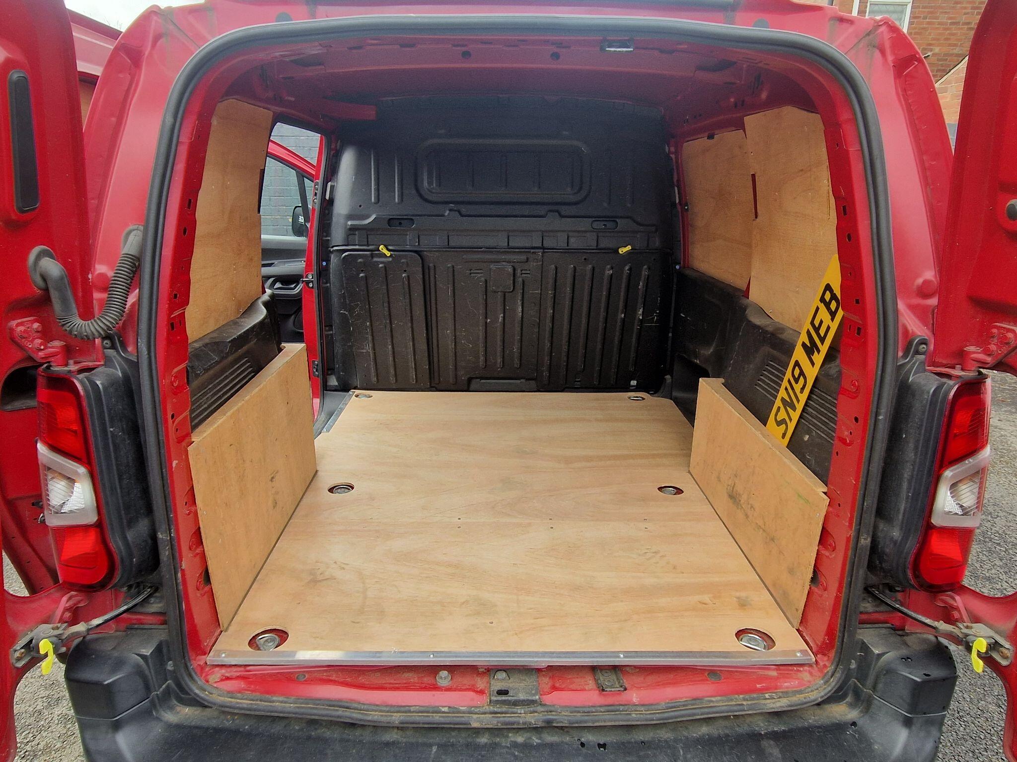 Citroen Berlingo - Image 22