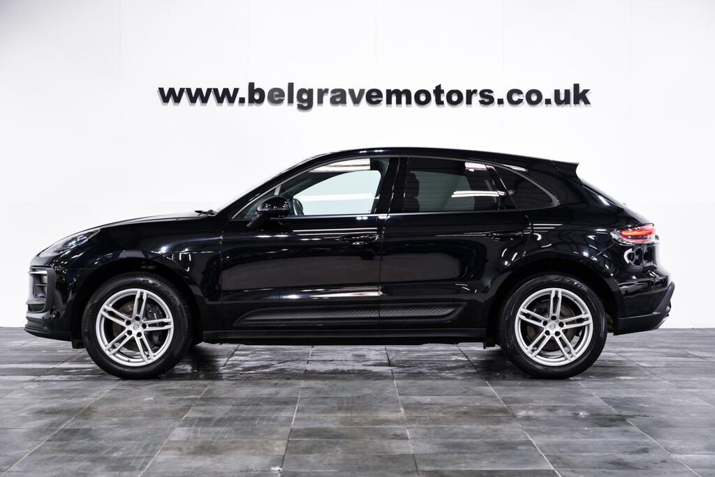 Porsche Macan - Image 42