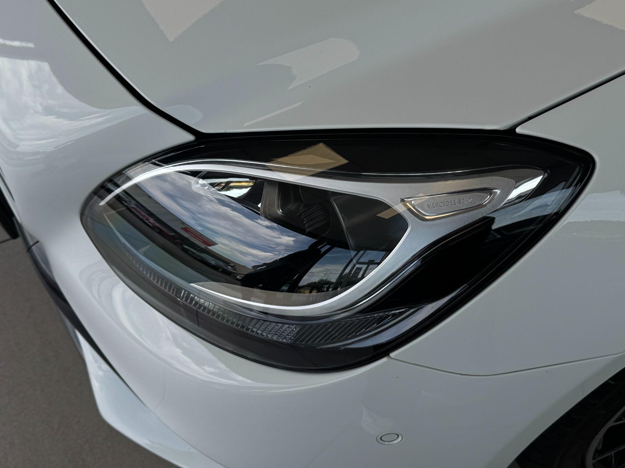 Mercedes SLC - Image 4