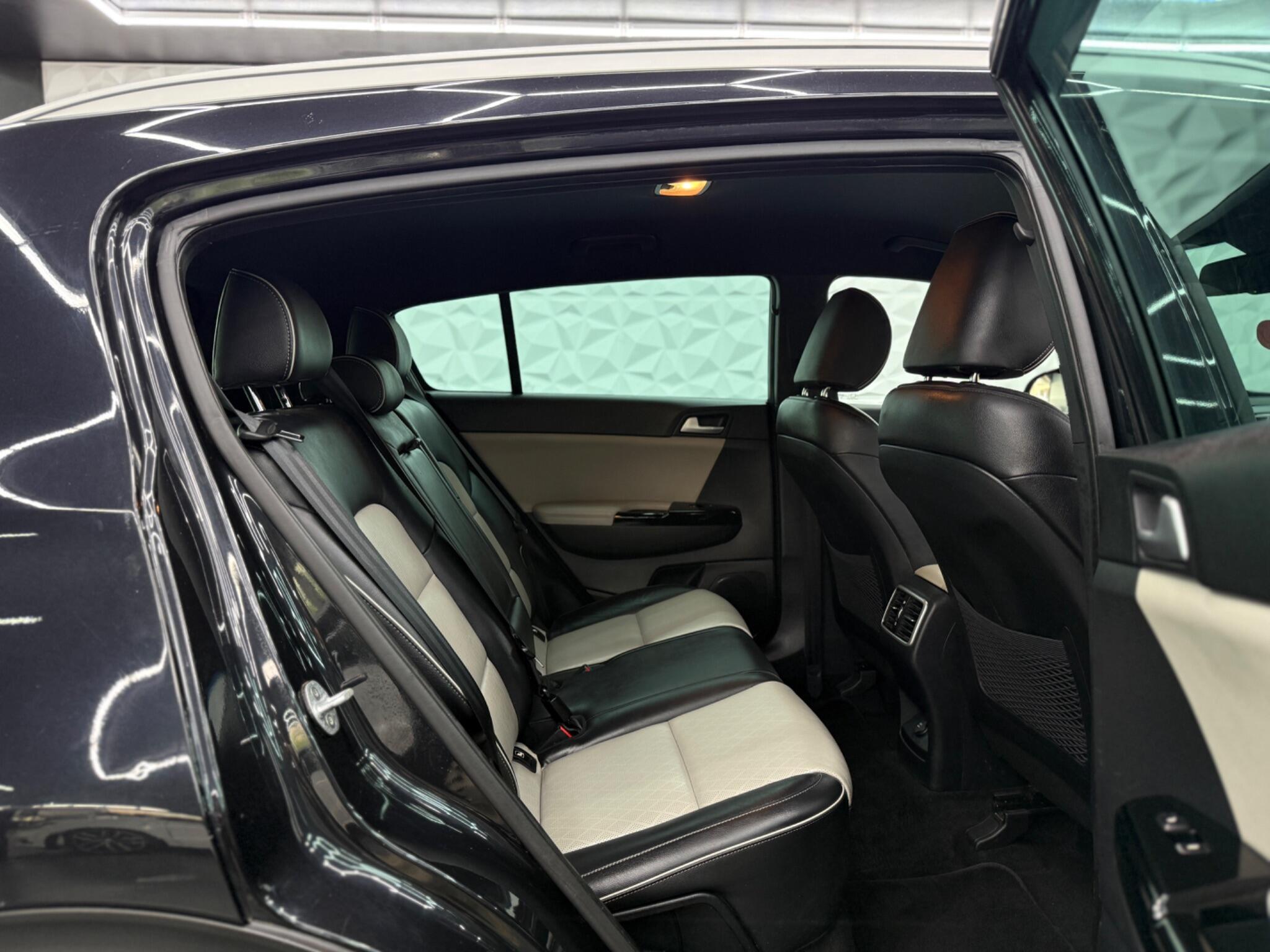 Kia Sportage - Image 20