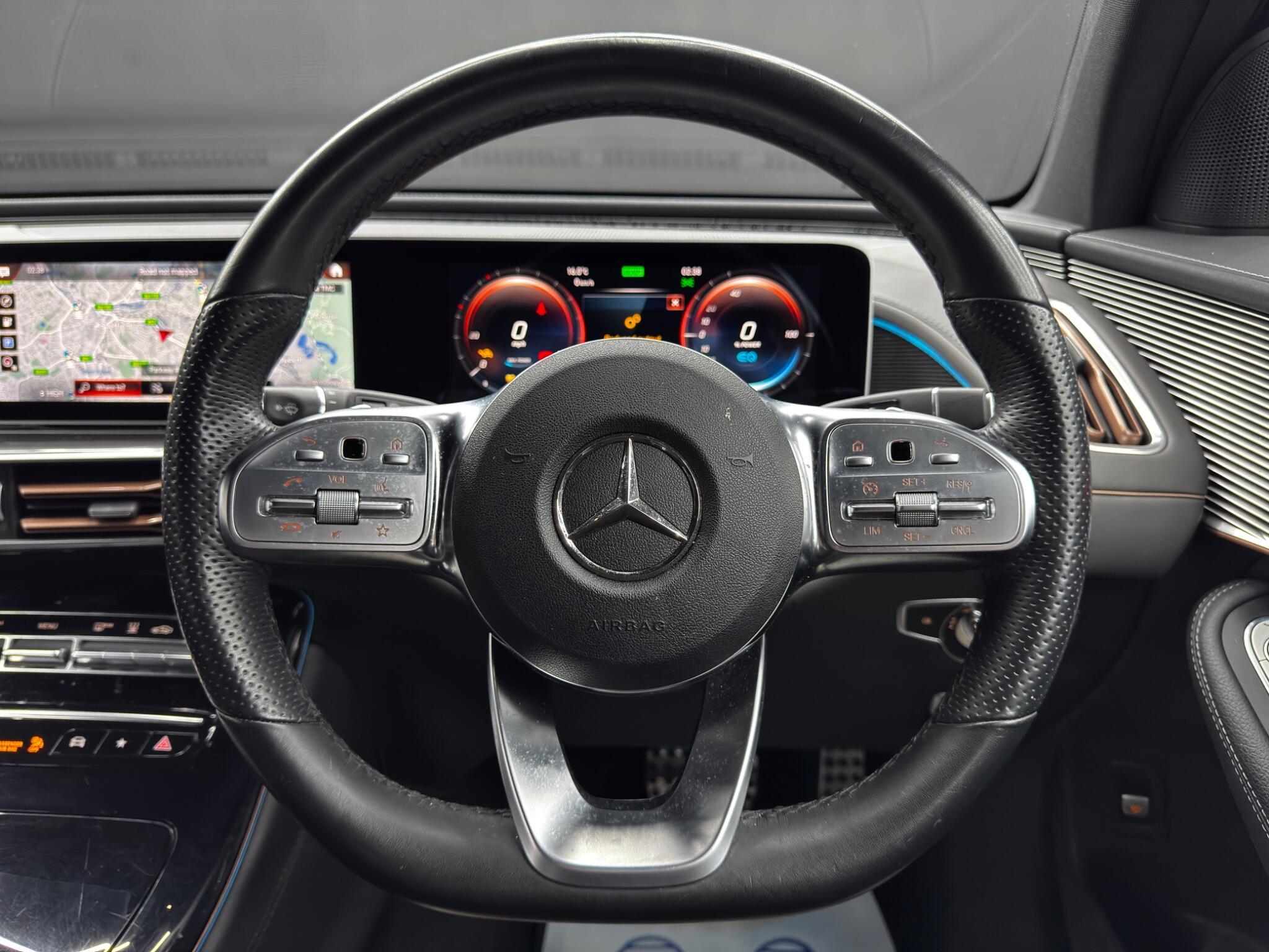 Mercedes Eqc - Image 19