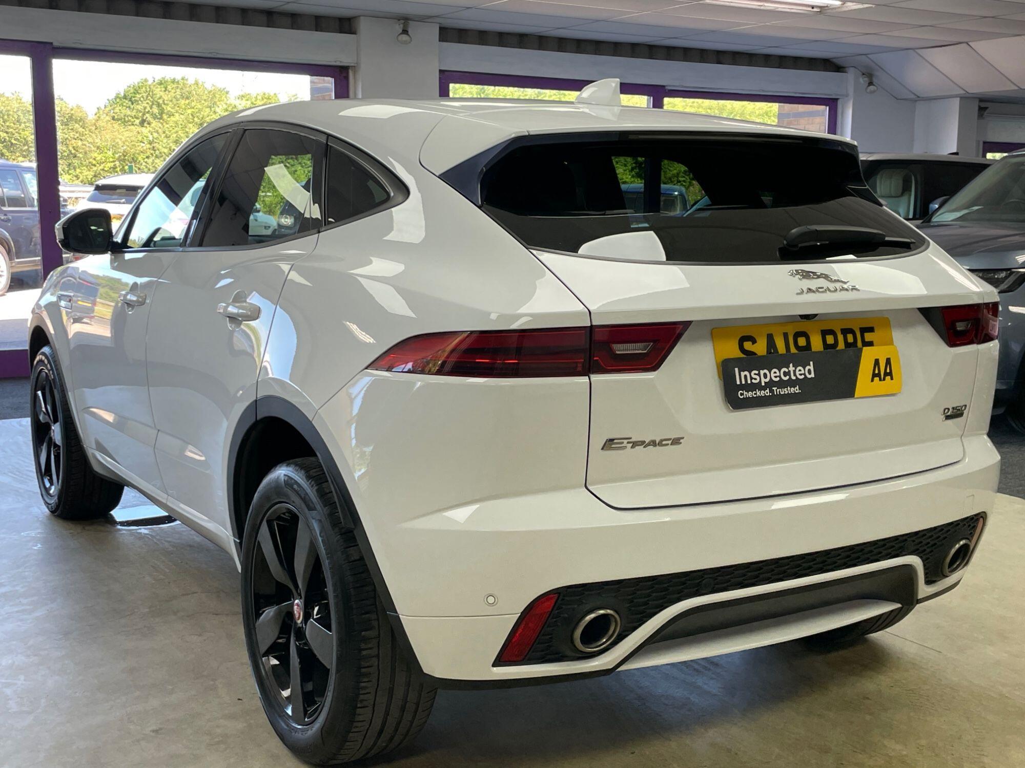 Jaguar E-Pace - Image 8