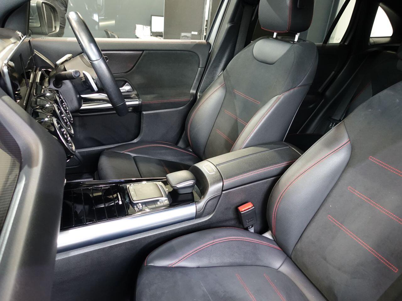 Mercedes-benz GLA - Image 7