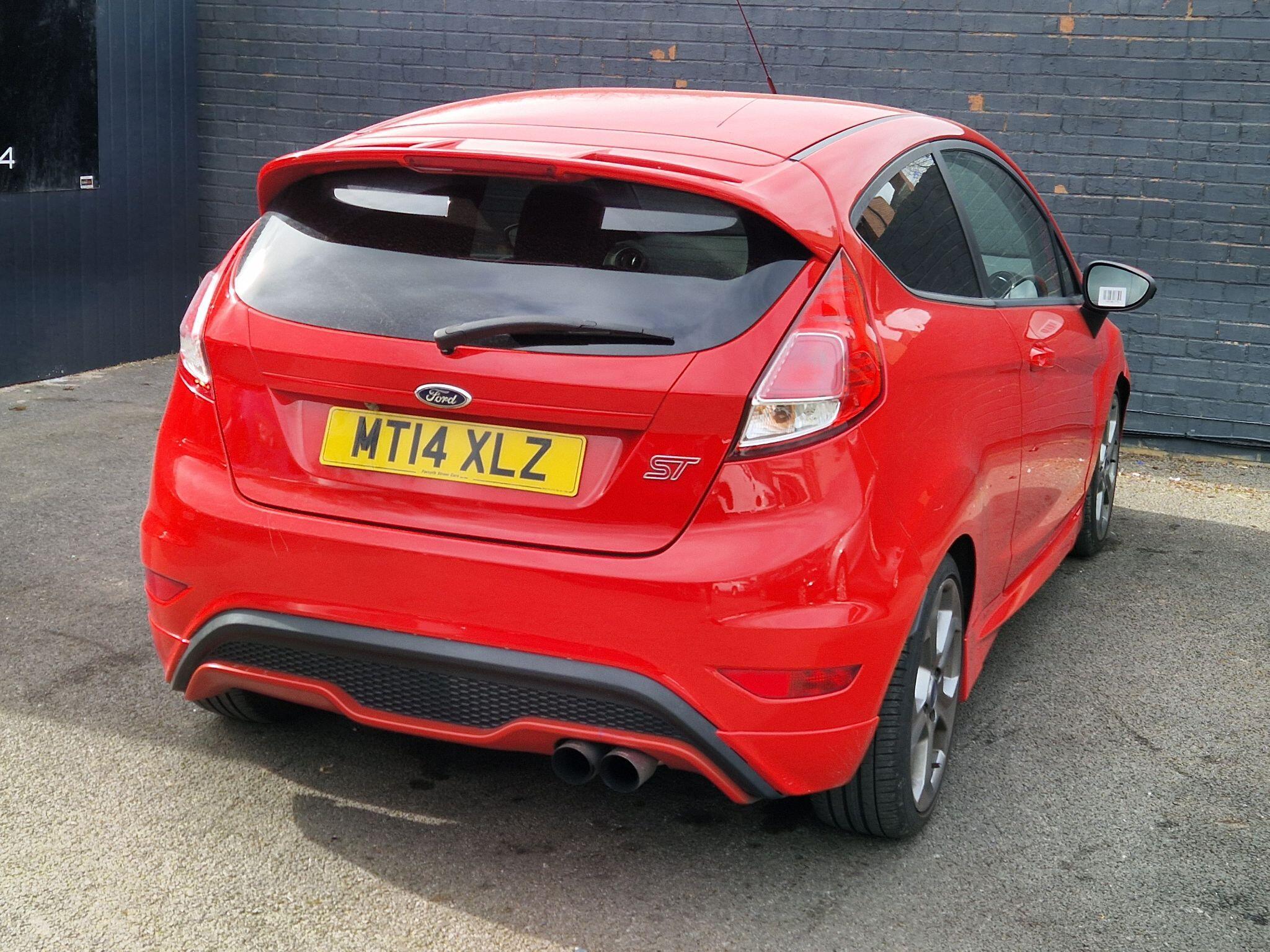 Ford Fiesta - Image 13