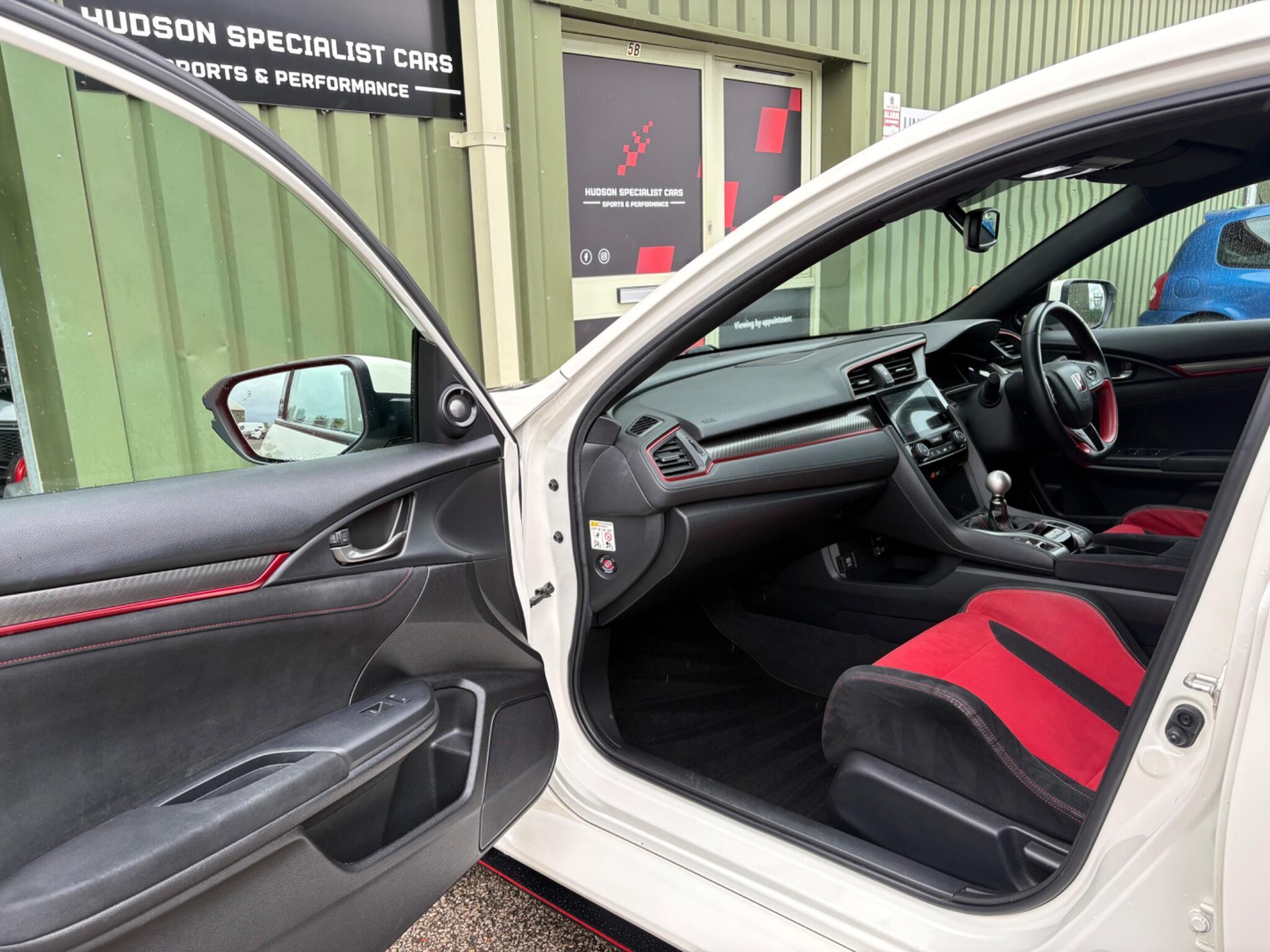 Honda Civic - Image 14