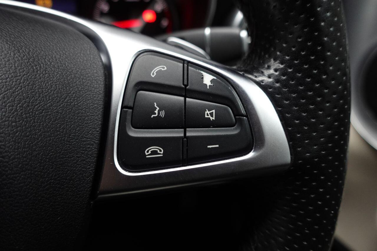 Mercedes-benz C-CLASS - Image 39