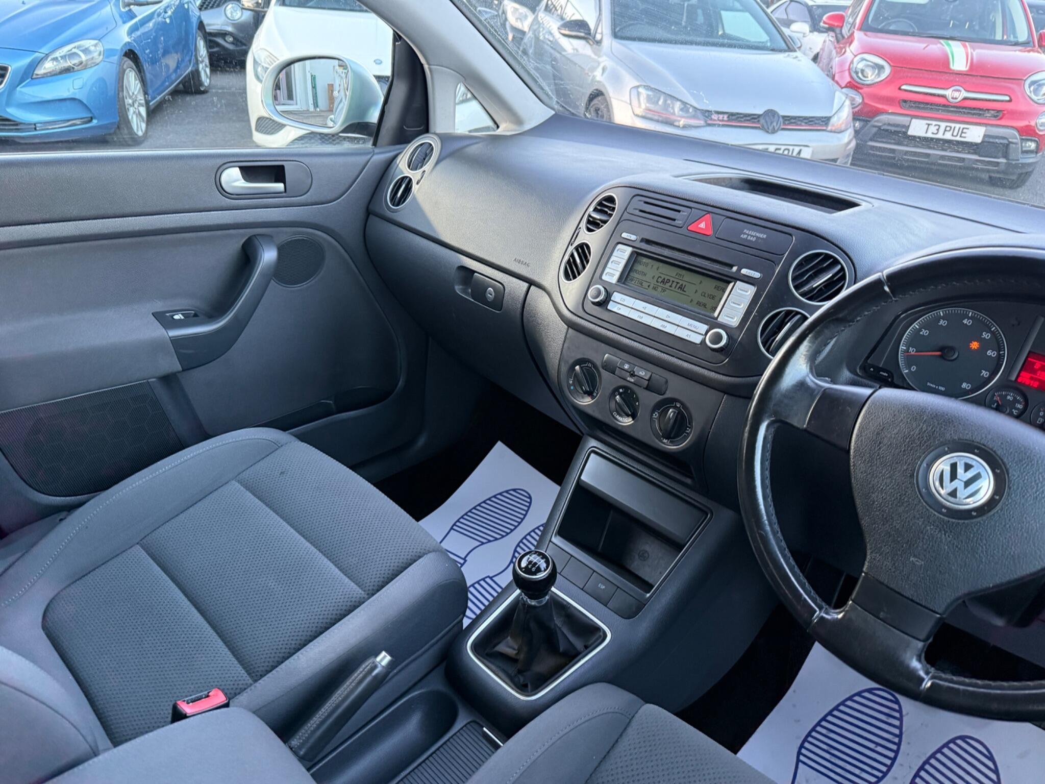 Volkswagen Golf Plus - Image 38