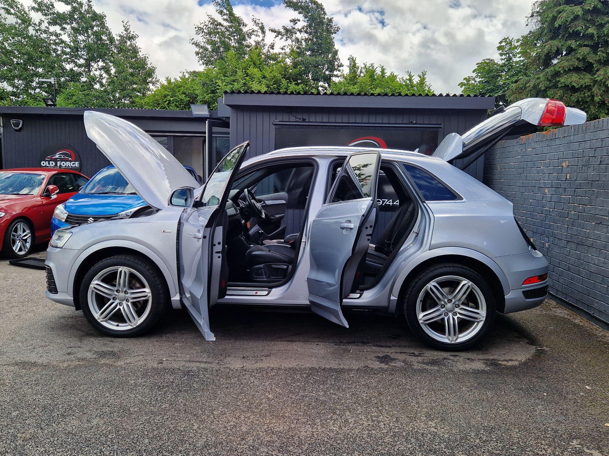 Audi Q3 - Image 15
