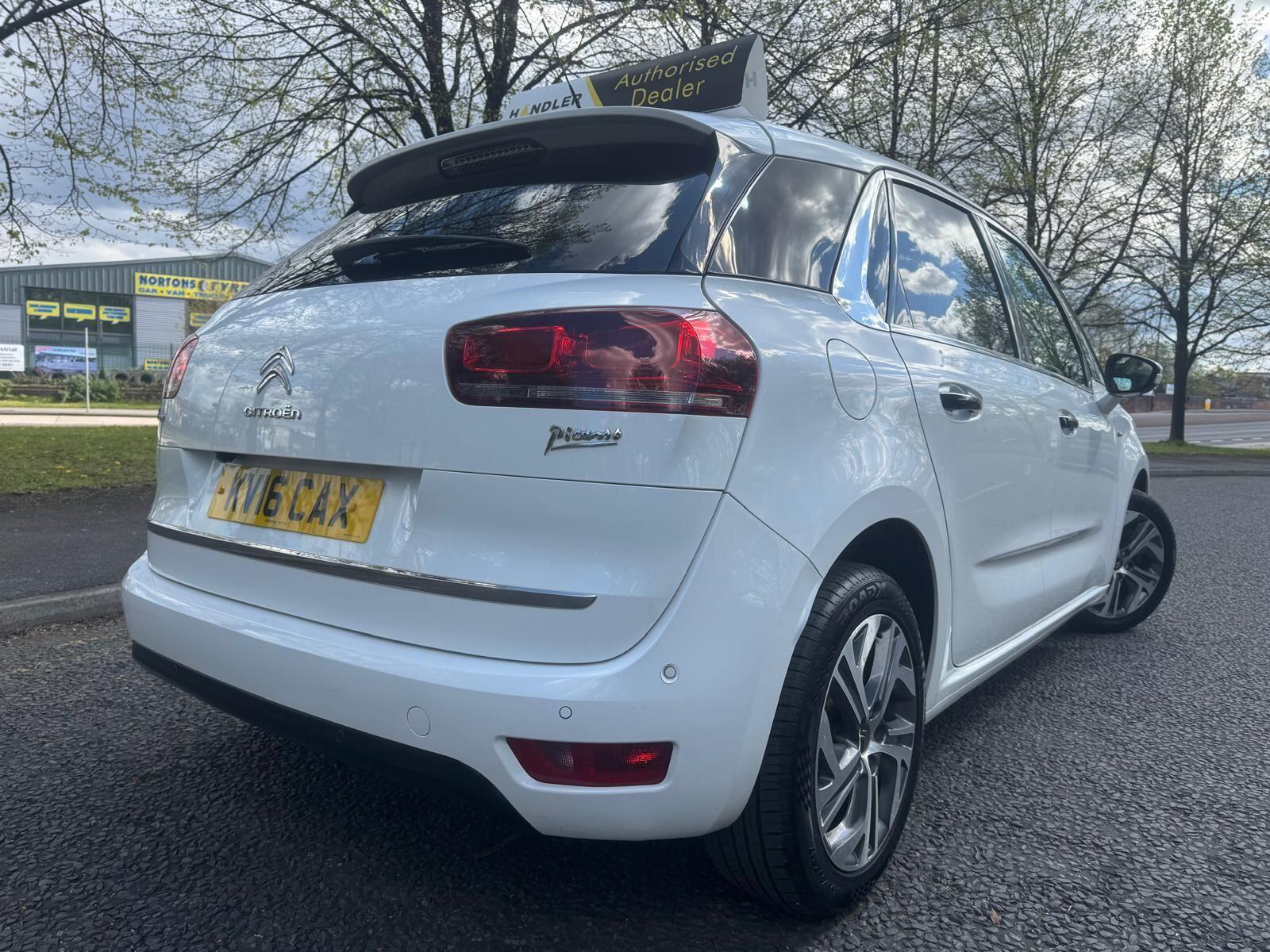 Citroen C4 Picasso - Image 7