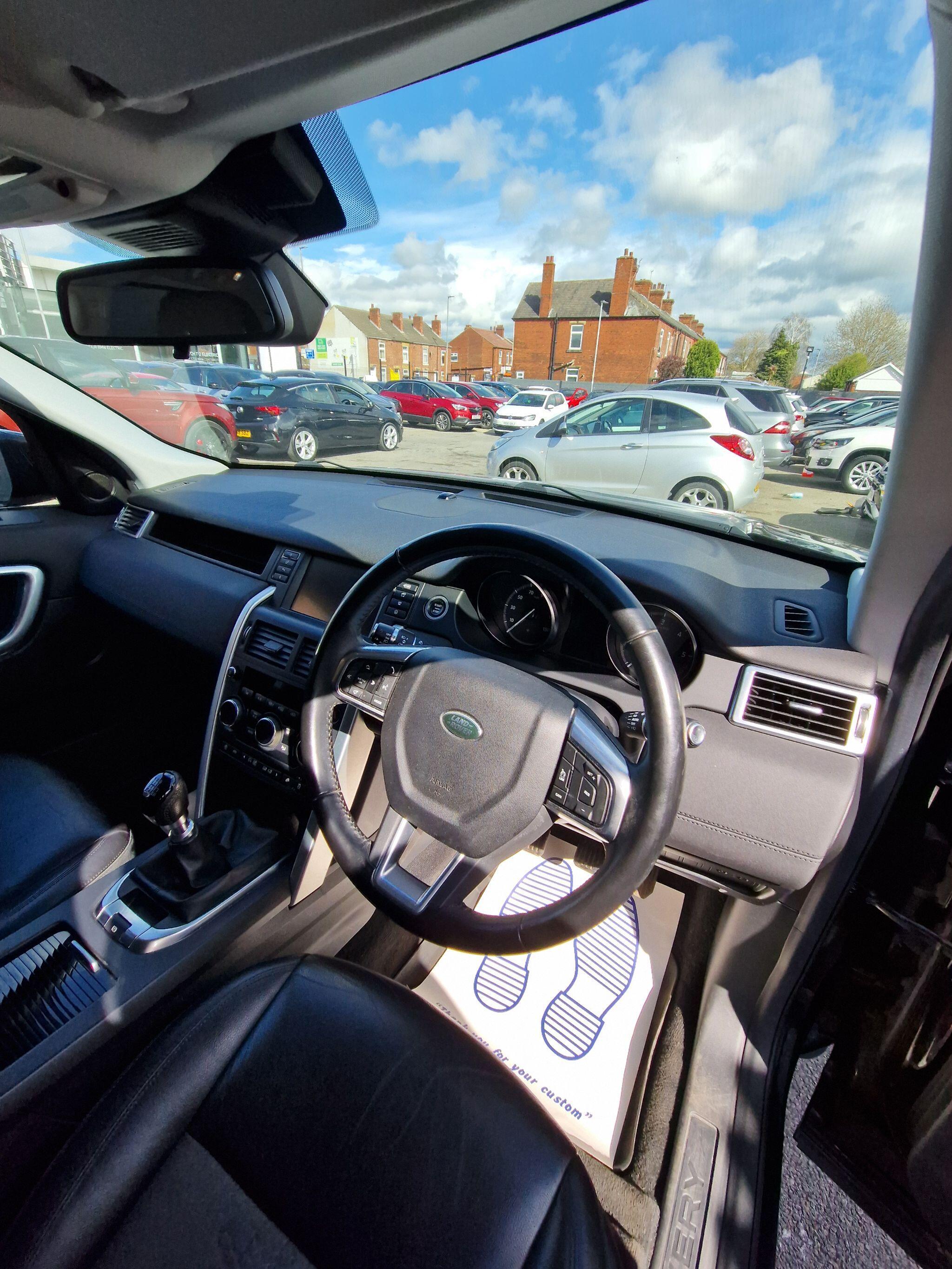 Land Rover DISCOVERY SPORT - Image 30