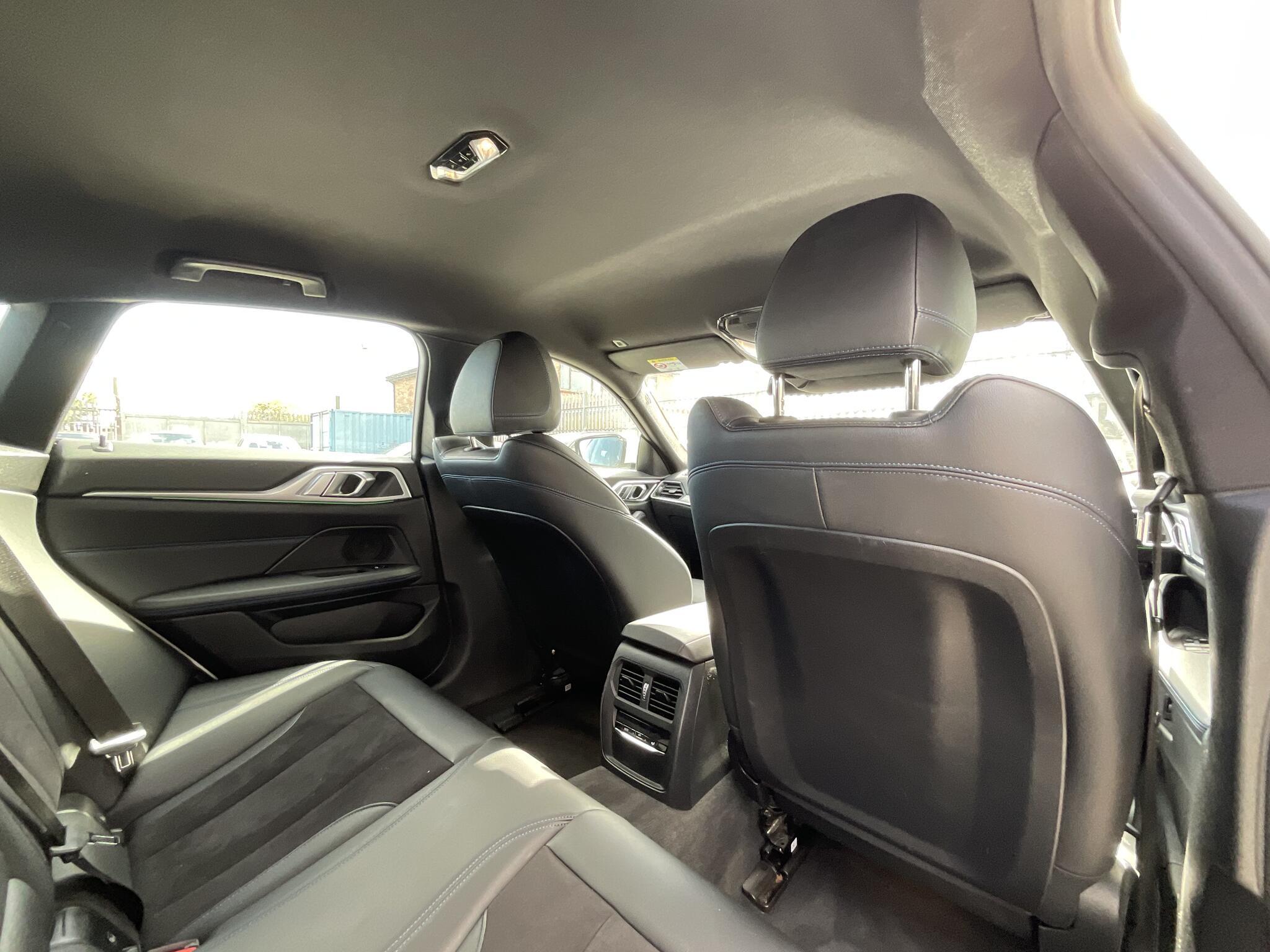 BMW I4 - Image 10