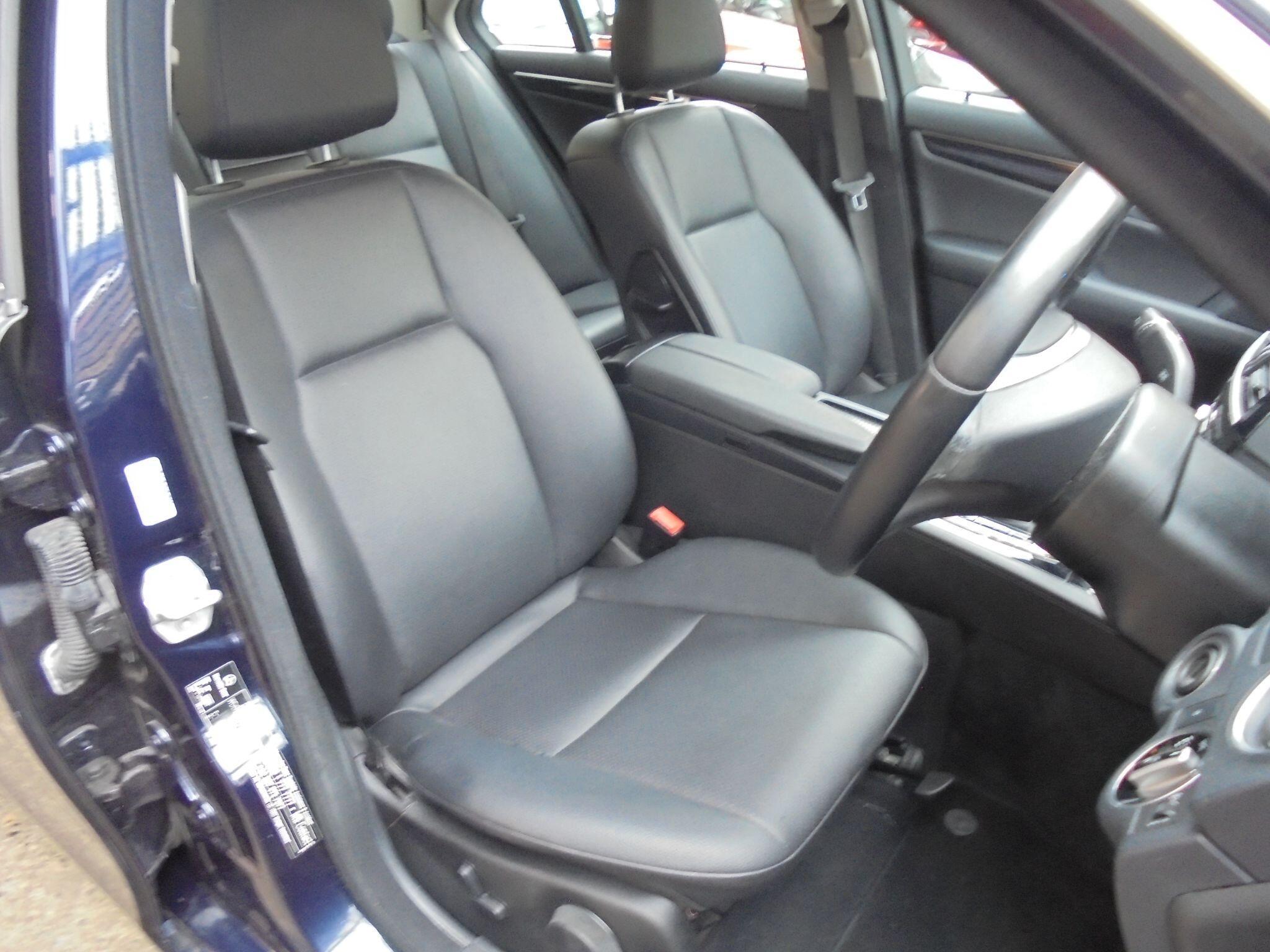 Mercedes C Class - Image 20
