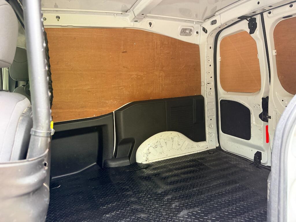 Peugeot Partner - Image 10
