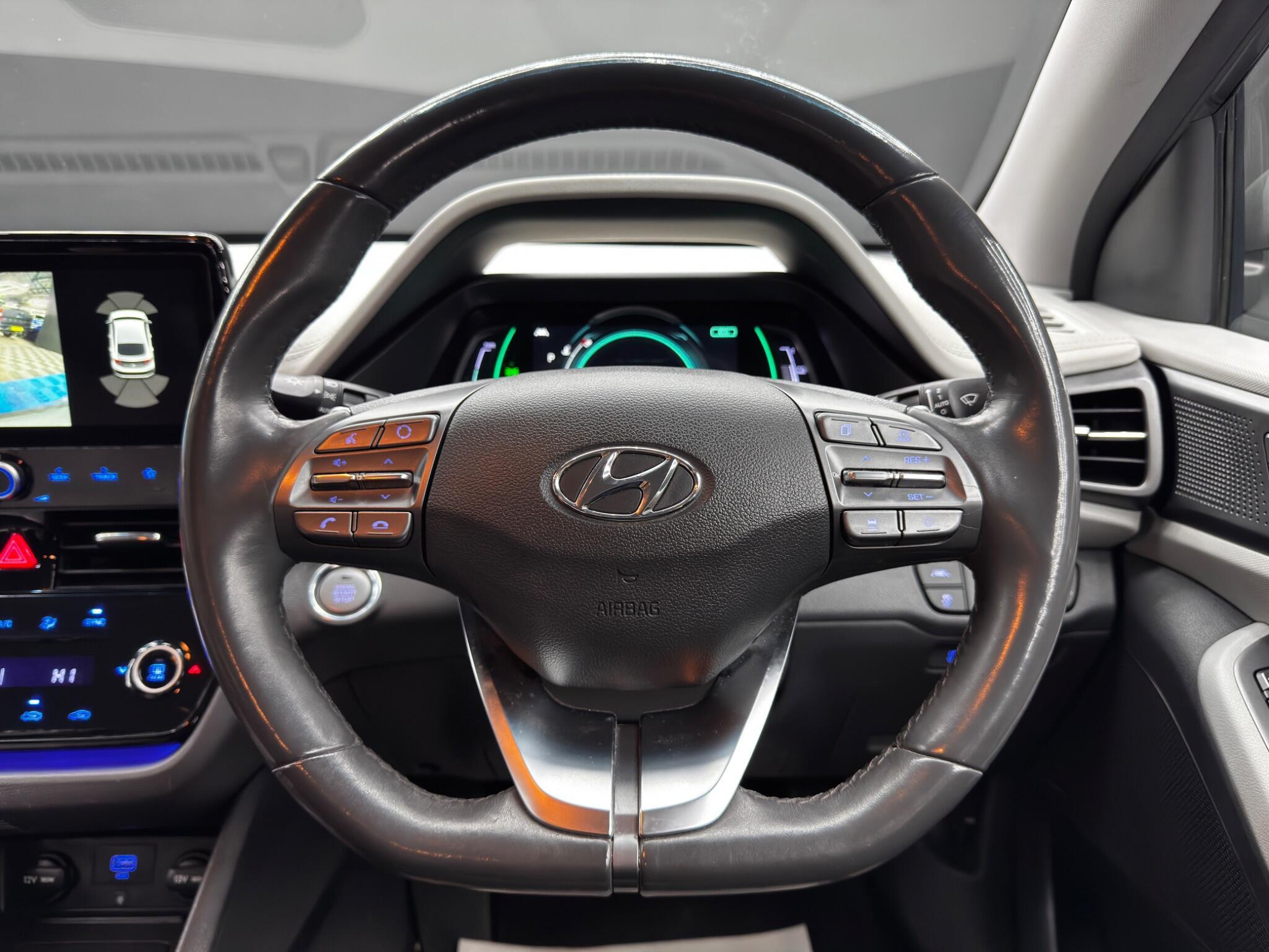 Hyundai Ioniq - Image 19