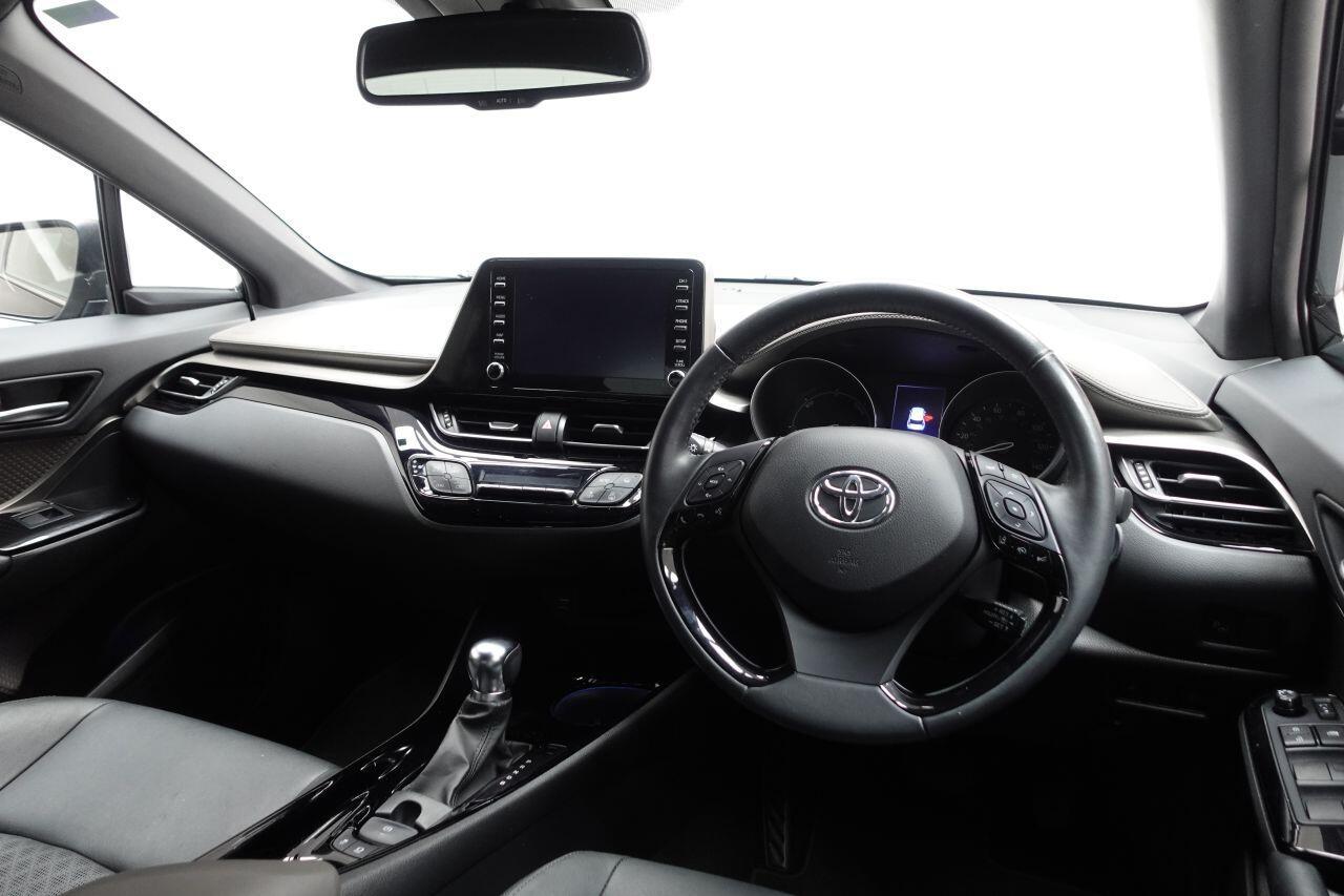 Toyota C-Hr - Image 15