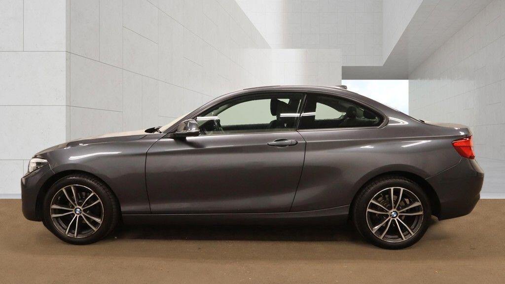 BMW 2 Series - Image 9