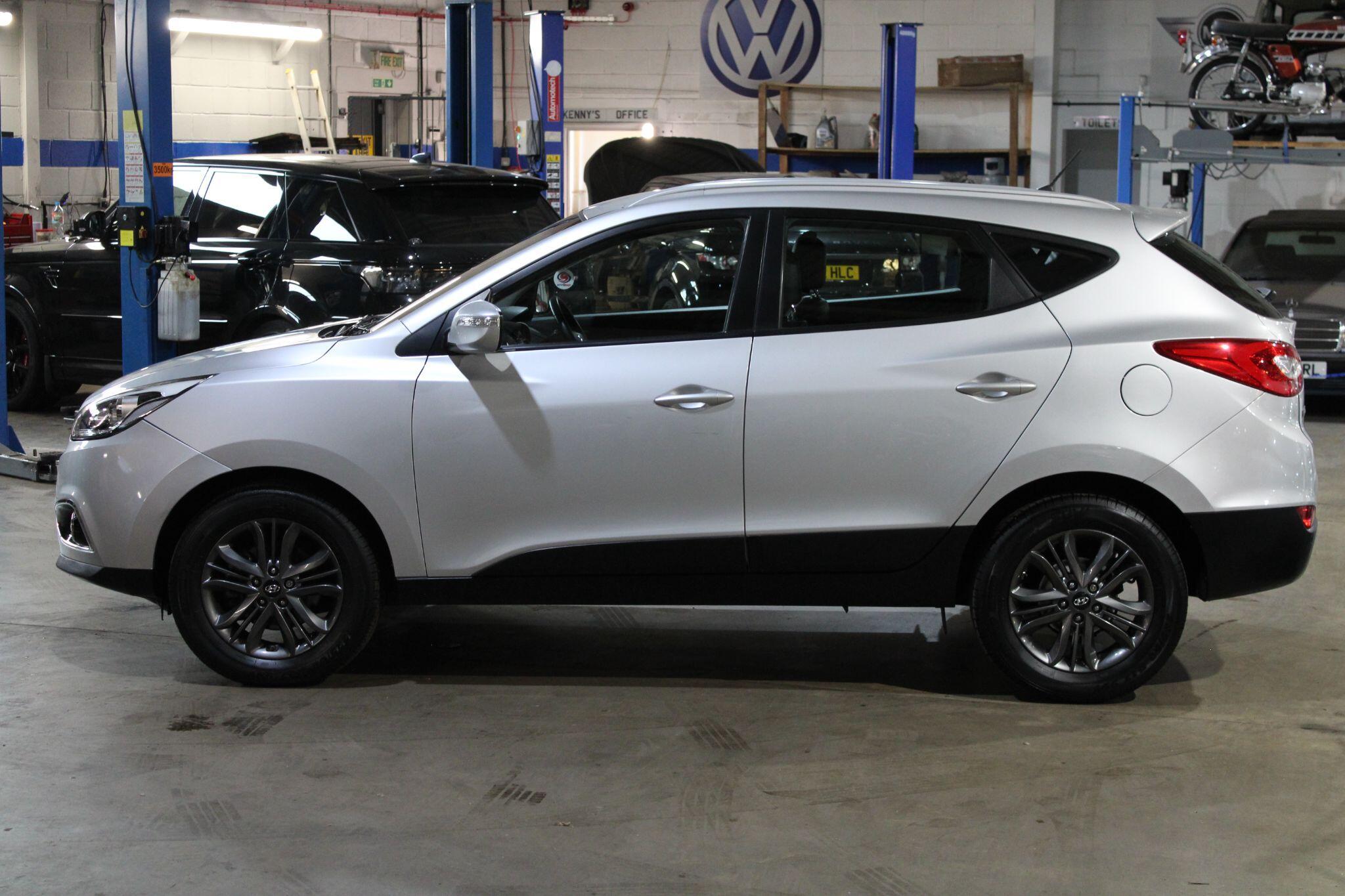 Hyundai ix35 - Image 10