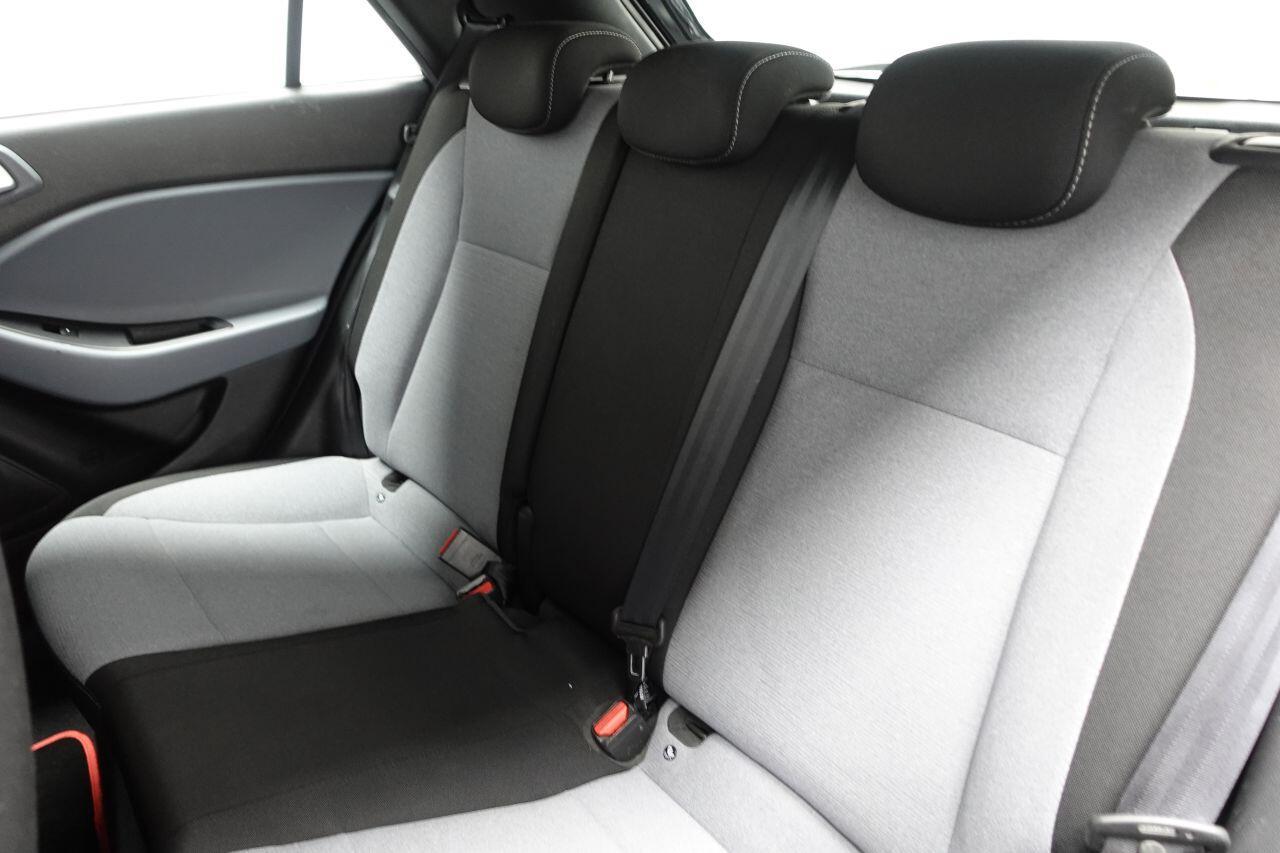 Hyundai i20 - Image 20