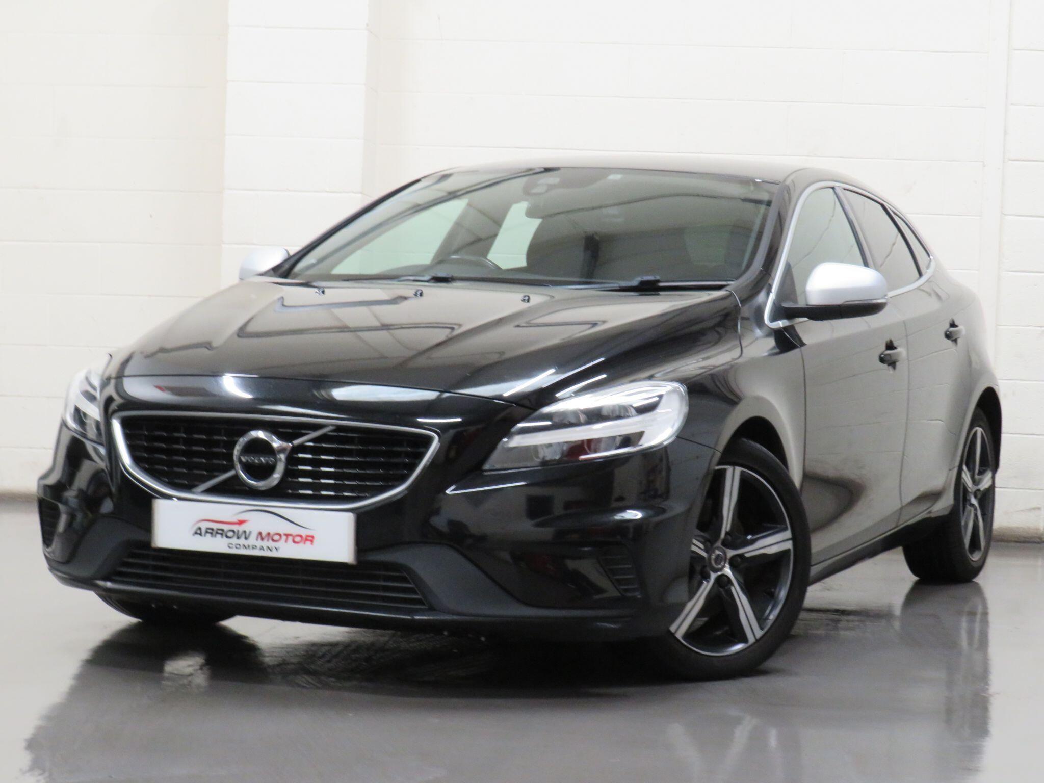 Volvo V40 - Image 8