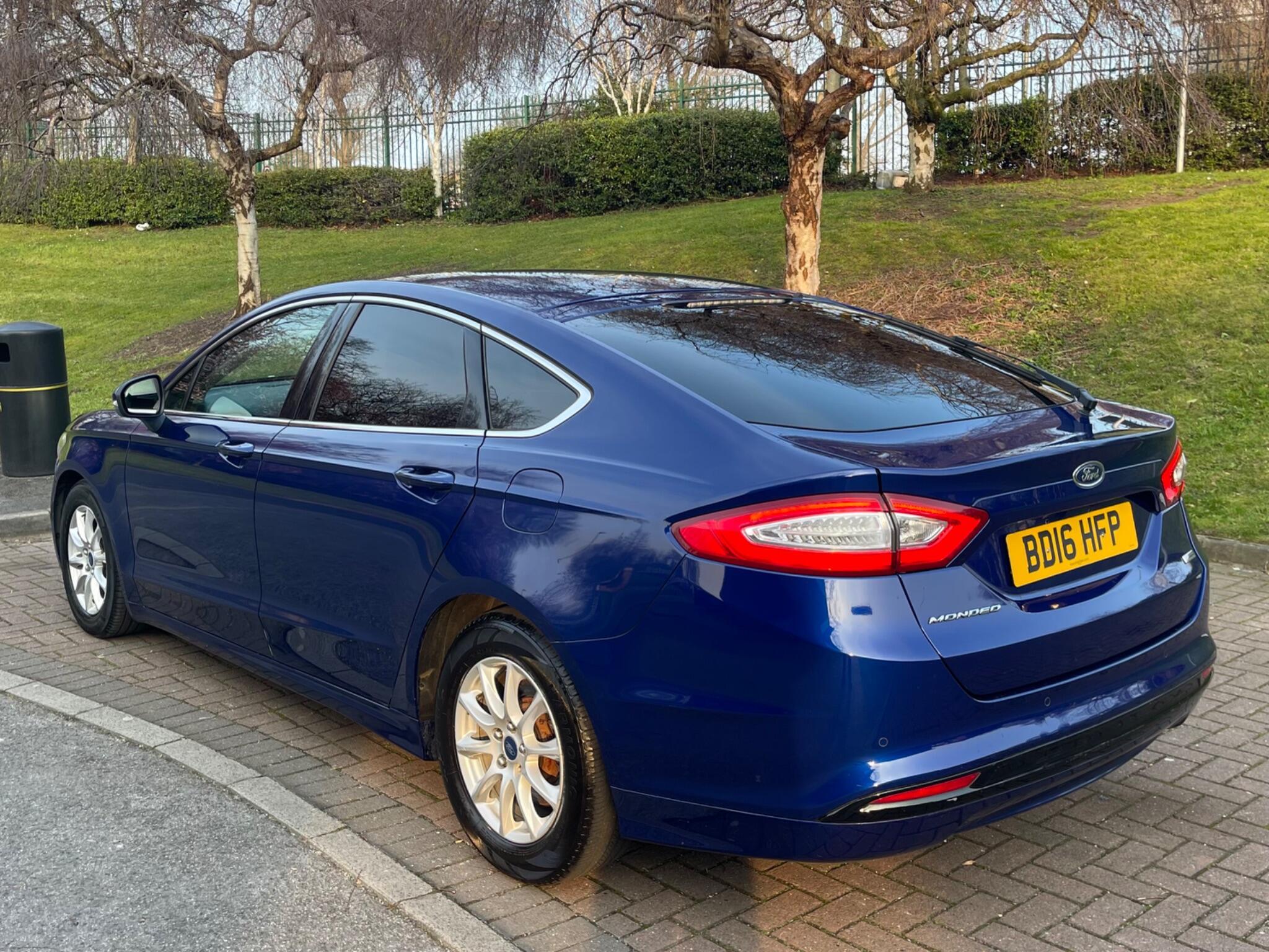 Ford Mondeo - Image 10