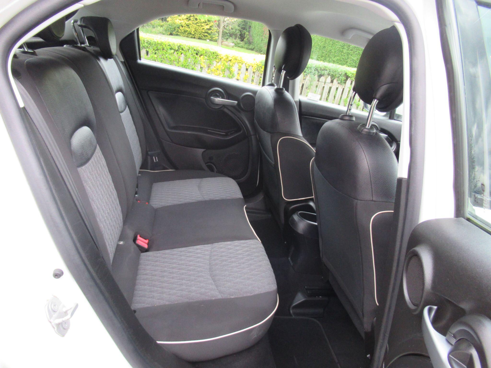 Fiat 500X - Image 15