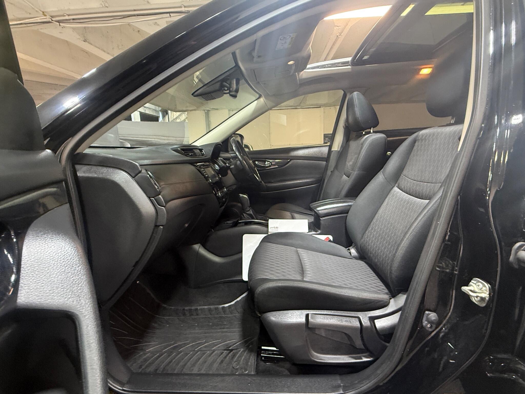 Nissan X-Trail - Image 9