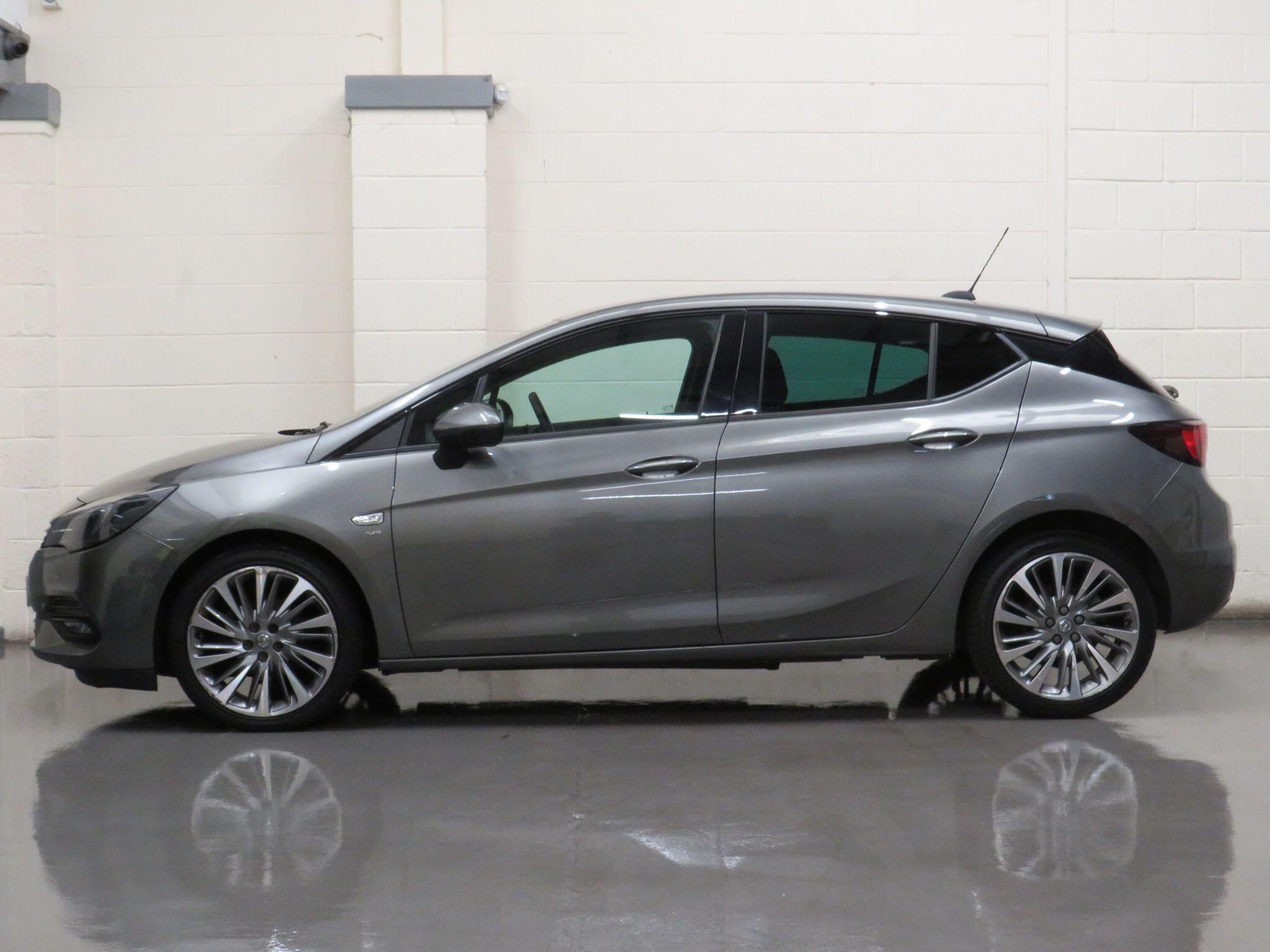 Vauxhall Astra - Image 6