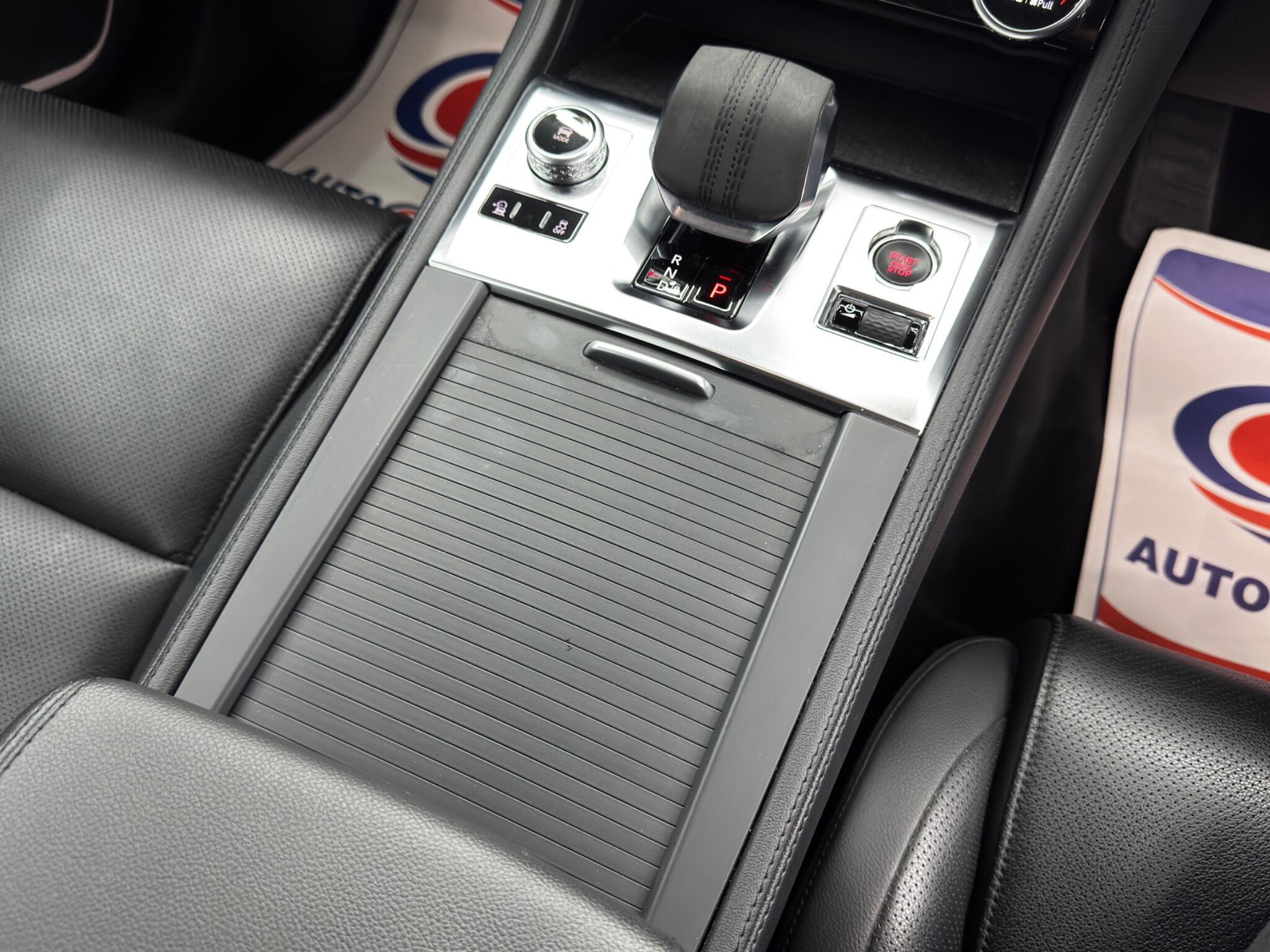 Jaguar F-Pace - Image 24