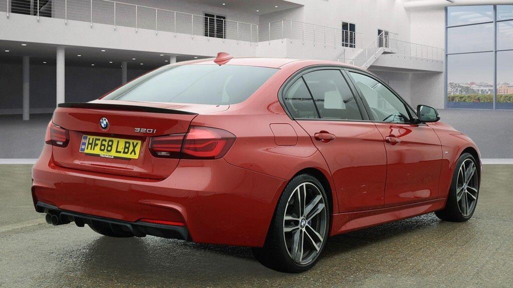 BMW 3 Series - Image 4