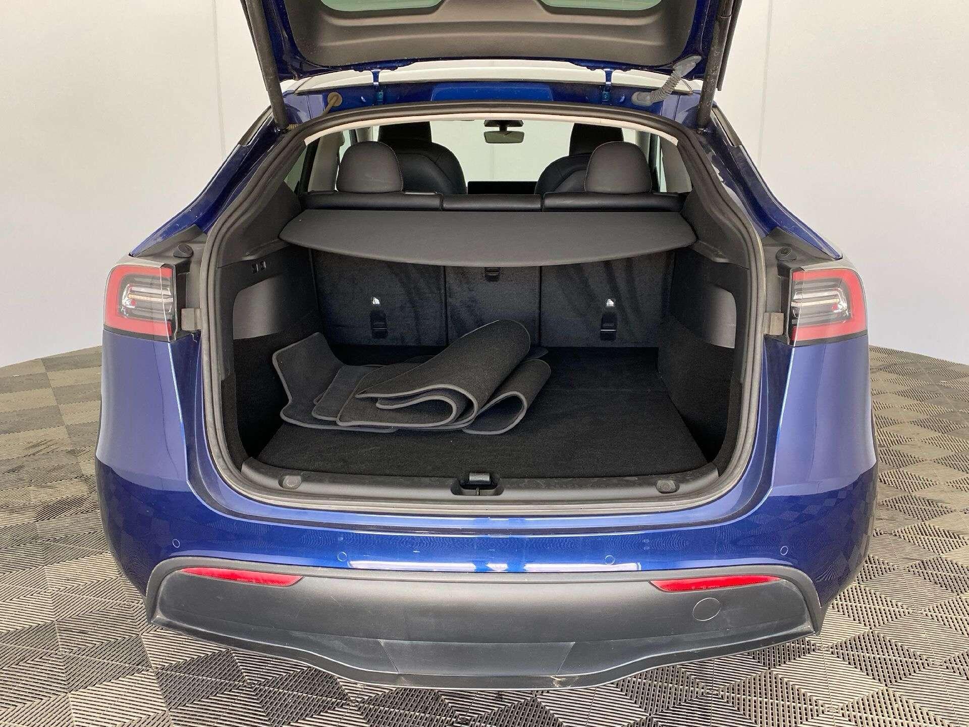 Tesla Model Y - Image 14
