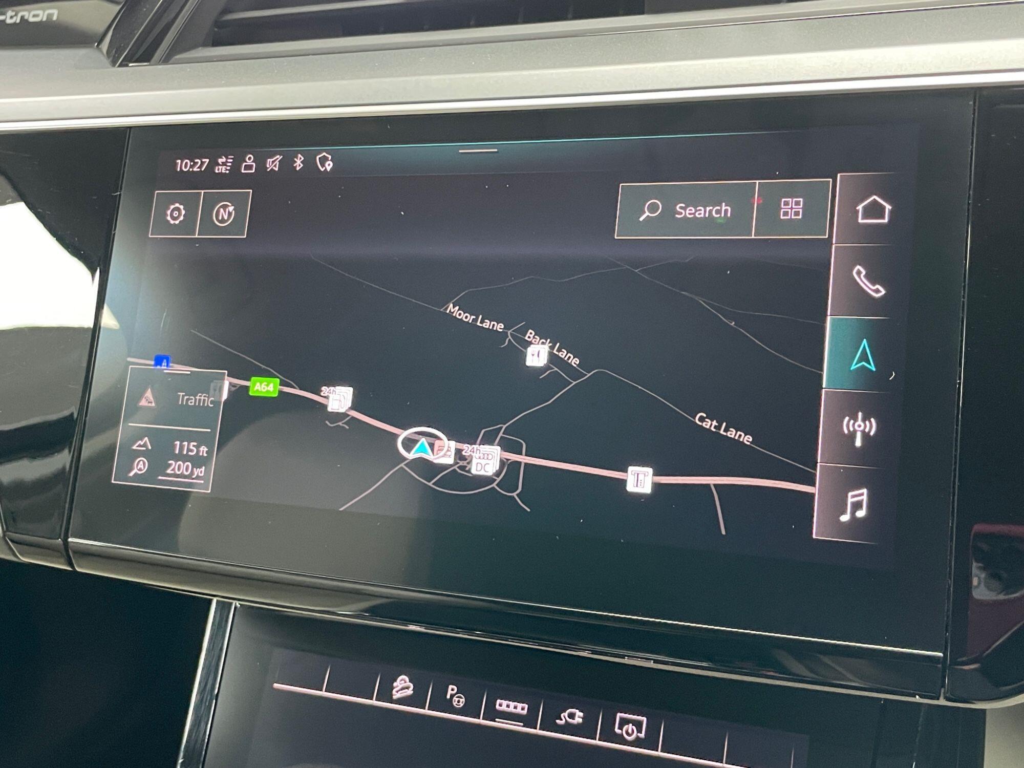 Audi E-Tron - Image 37