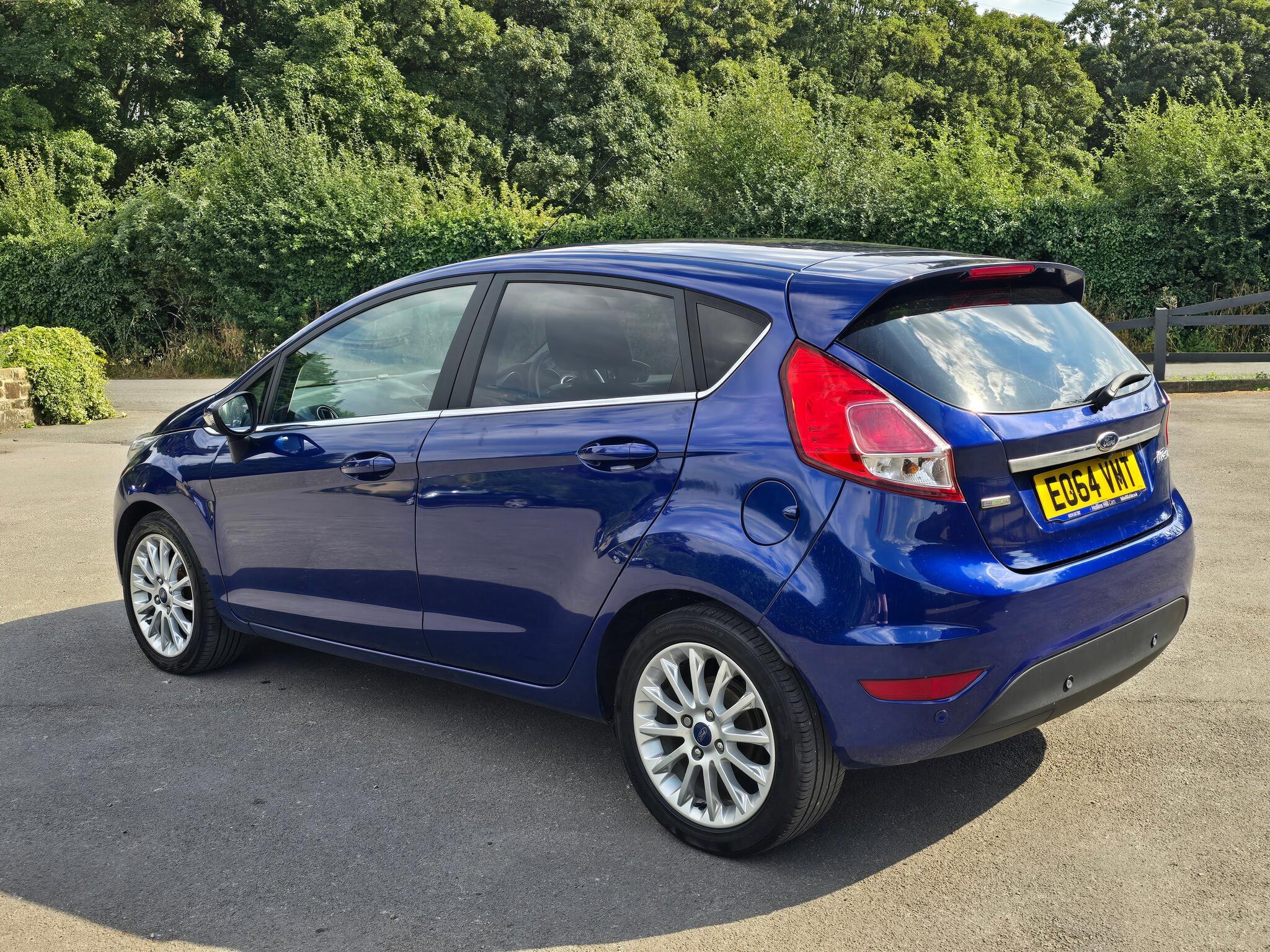 Ford Fiesta - Image 17